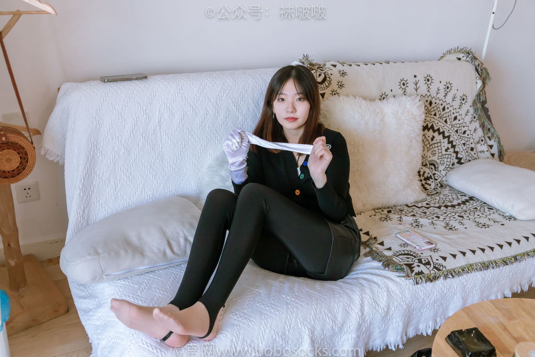 BoBoSocks袜啵啵 No.041 小甜豆-高跟长靴、黑色踩脚裤、肉丝