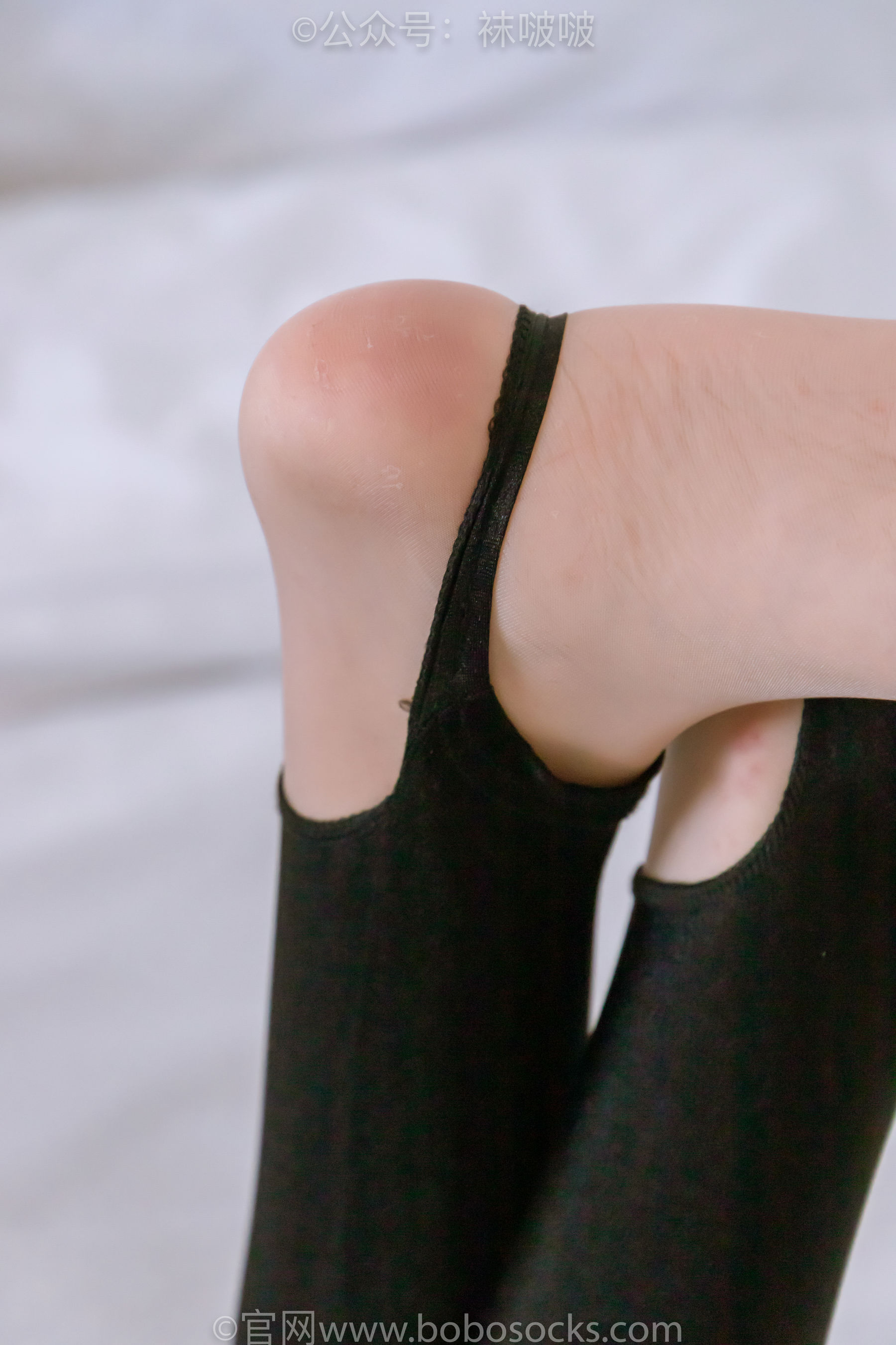 BoBoSocks袜啵啵 No.041 小甜豆-高跟长靴、黑色踩脚裤、肉丝