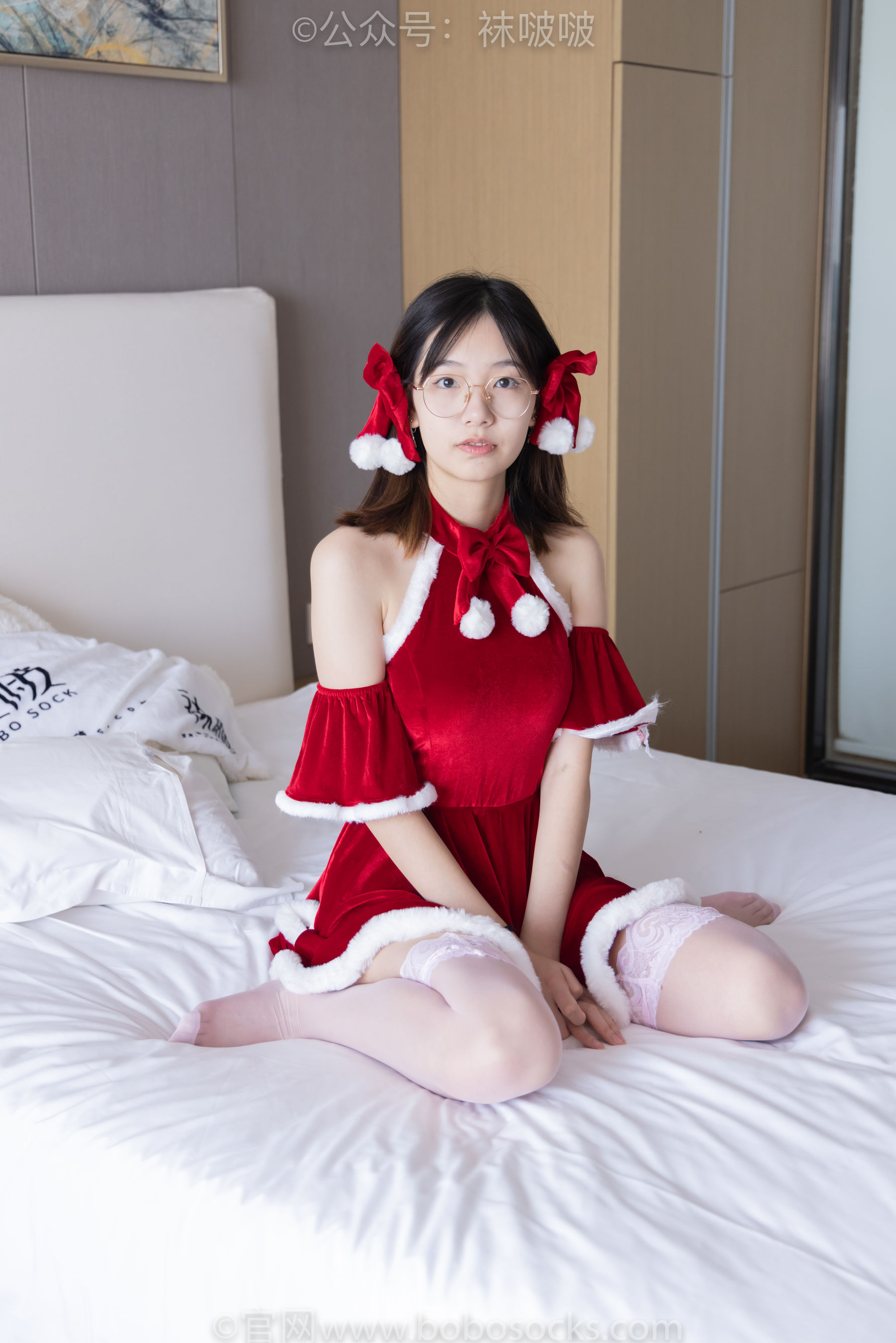 BoBoSocks袜啵啵 No.043 小甜豆-圣诞服、平底鞋、高跟鞋、白色渔网袜