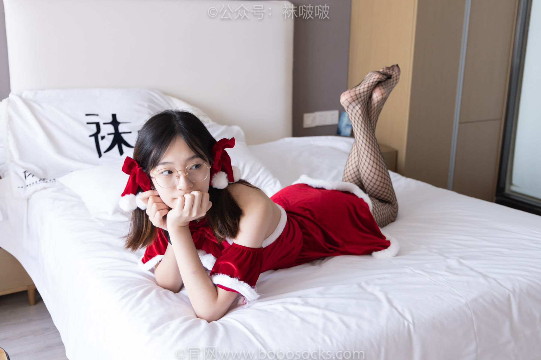 BoBoSocks袜啵啵 No.043 小甜豆-圣诞服、平底鞋、高跟鞋、白色渔网袜
