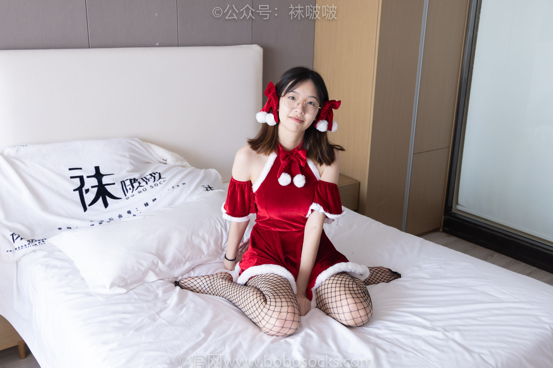 BoBoSocks袜啵啵 No.043 小甜豆-圣诞服、平底鞋、高跟鞋、白色渔网袜