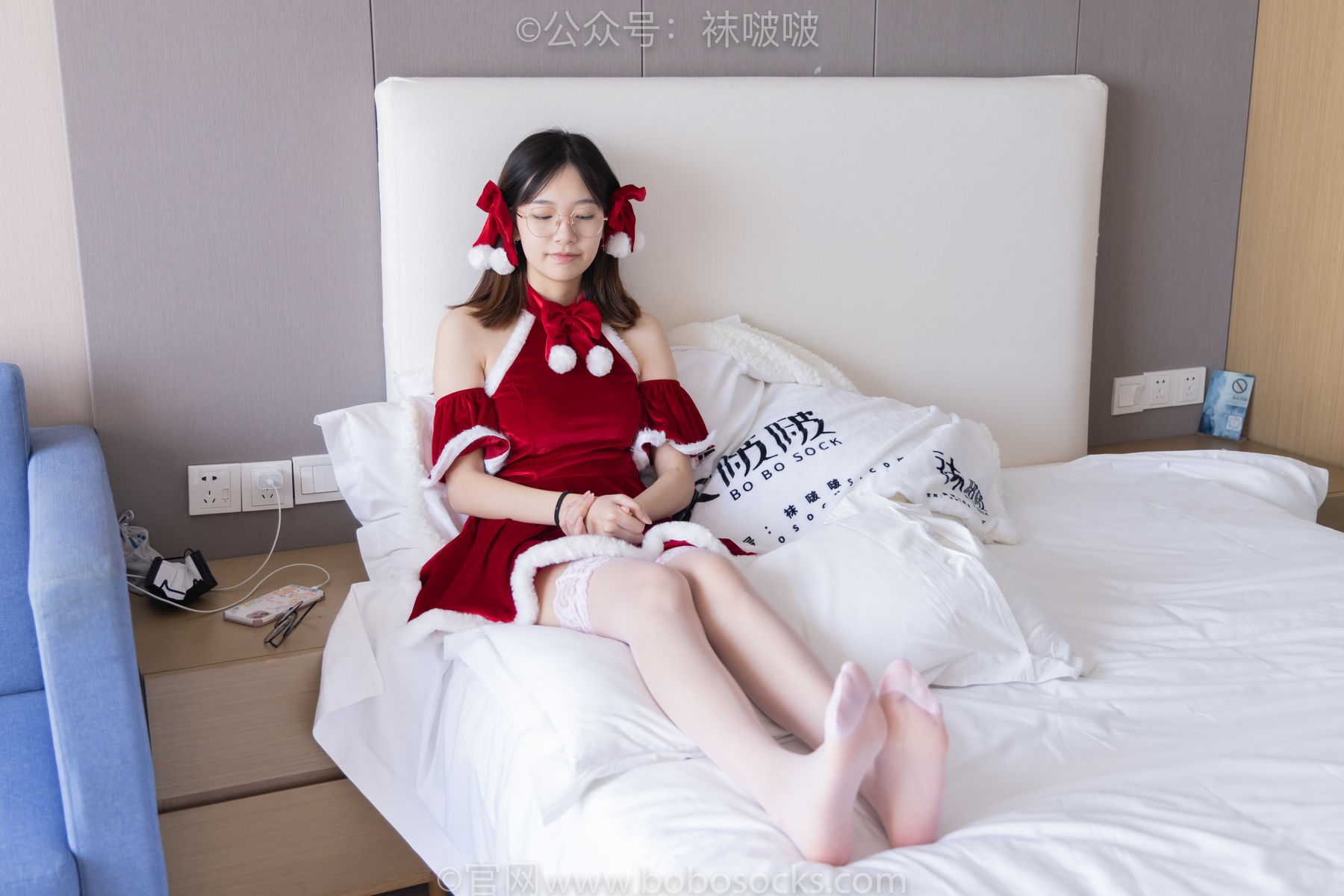 BoBoSocks袜啵啵 No.043 小甜豆-圣诞服、平底鞋、高跟鞋、白色渔网袜