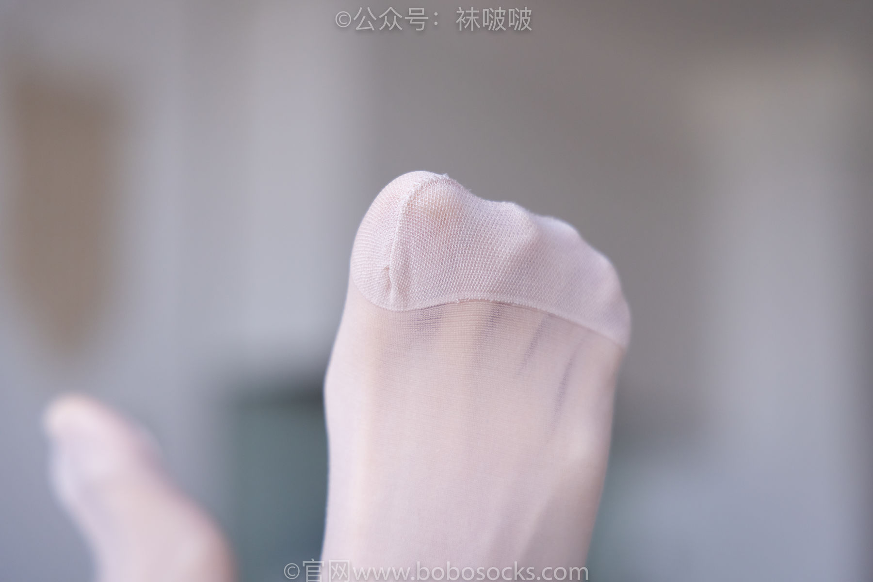 BoBoSocks袜啵啵 No.044 稚予-贝壳头、匡威帆布鞋、短肉丝
