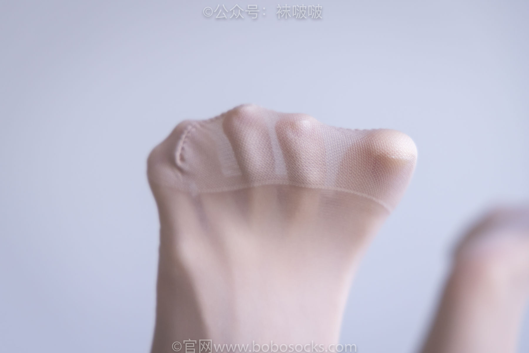 BoBoSocks袜啵啵 No.044 稚予-贝壳头、匡威帆布鞋、短肉丝