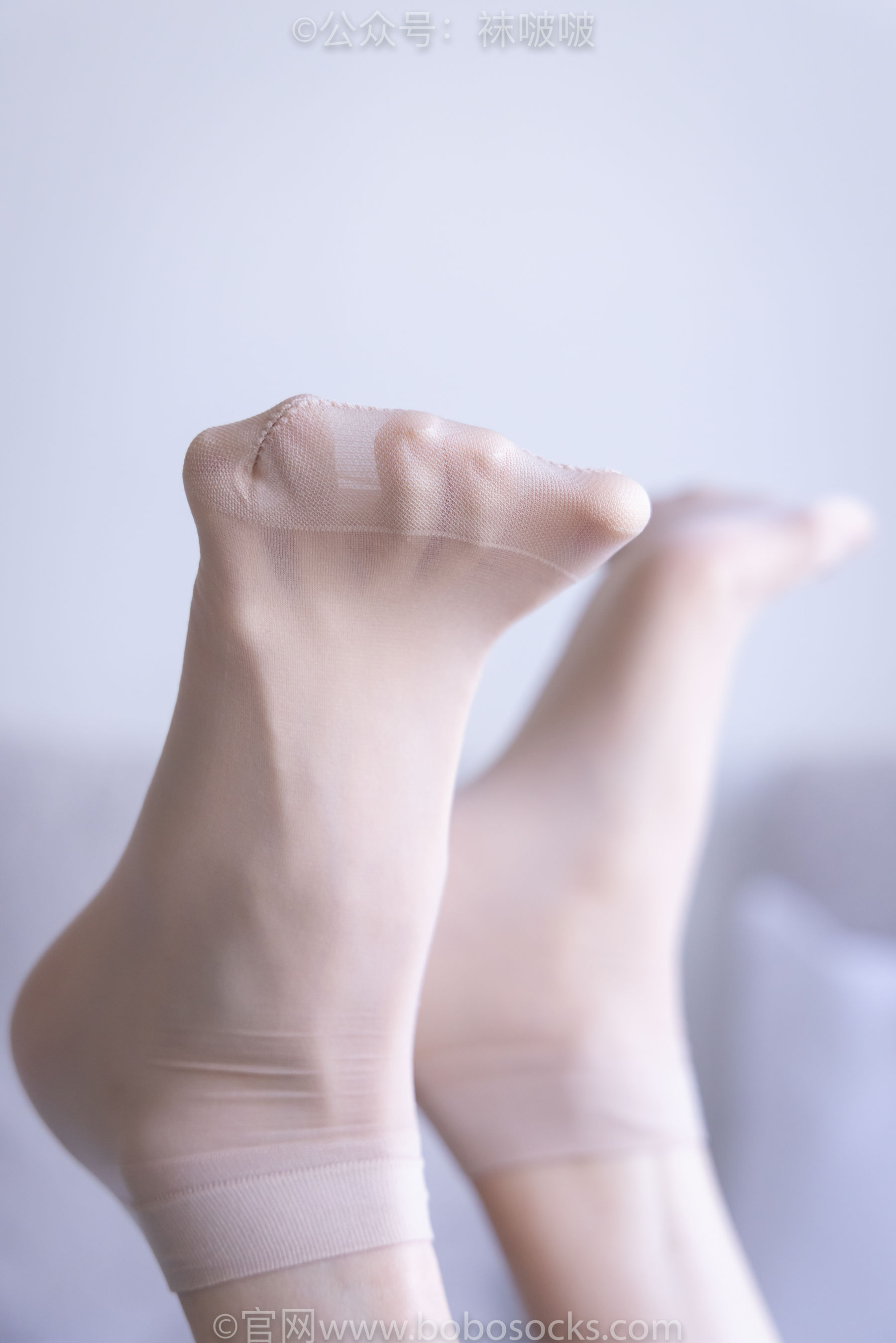 BoBoSocks袜啵啵 No.044 稚予-贝壳头、匡威帆布鞋、短肉丝