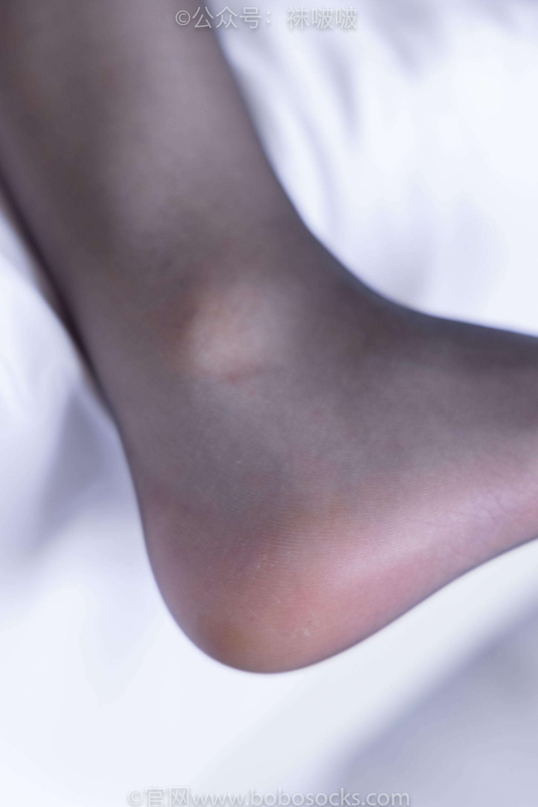 BoBoSocks袜啵啵 No.045 小甜豆-小魔女装、高跟凉鞋、油亮黑丝
