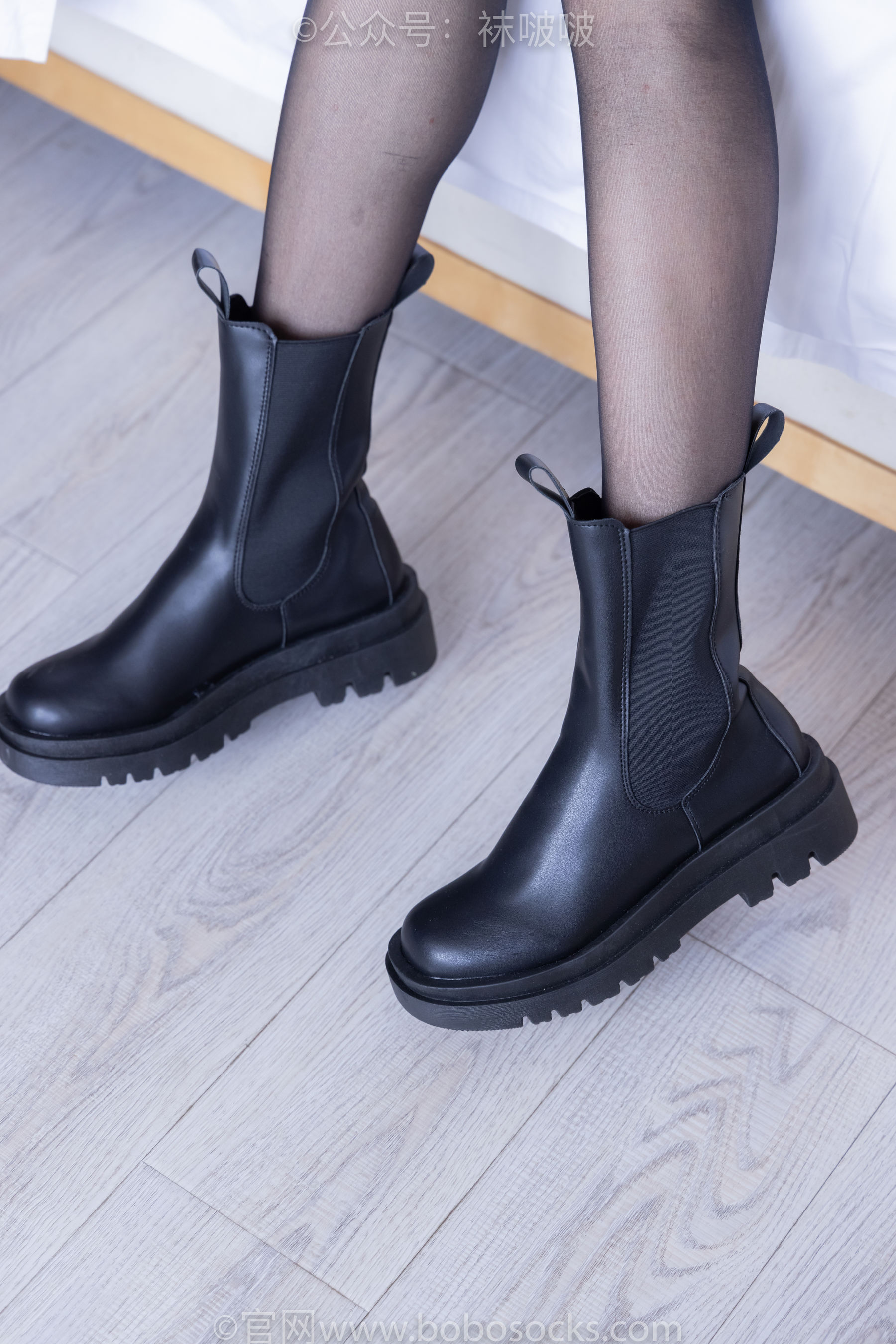 BoBoSocks袜啵啵 No.046 枫枫-短靴、黑丝