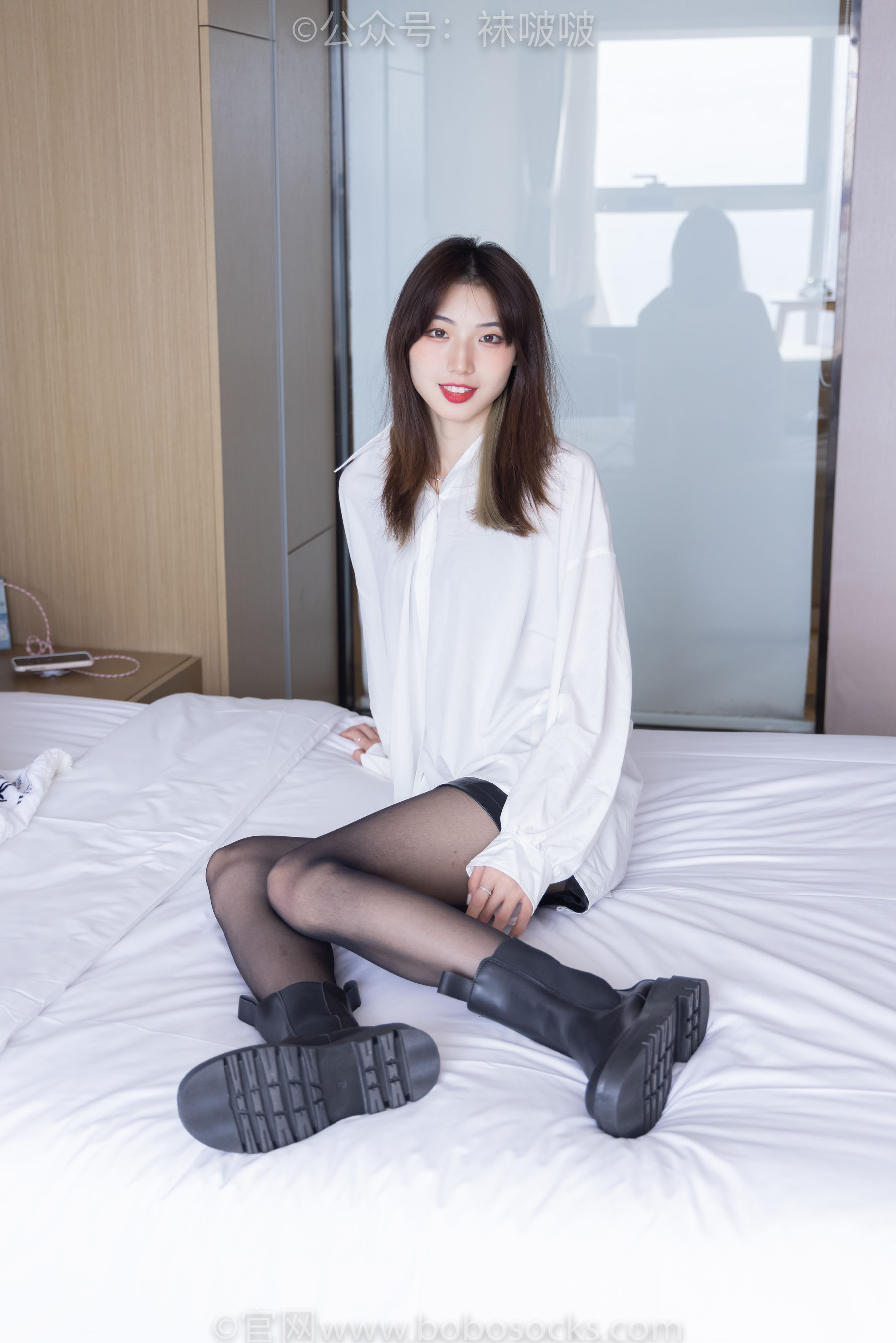 BoBoSocks袜啵啵 No.046 枫枫-短靴、黑丝