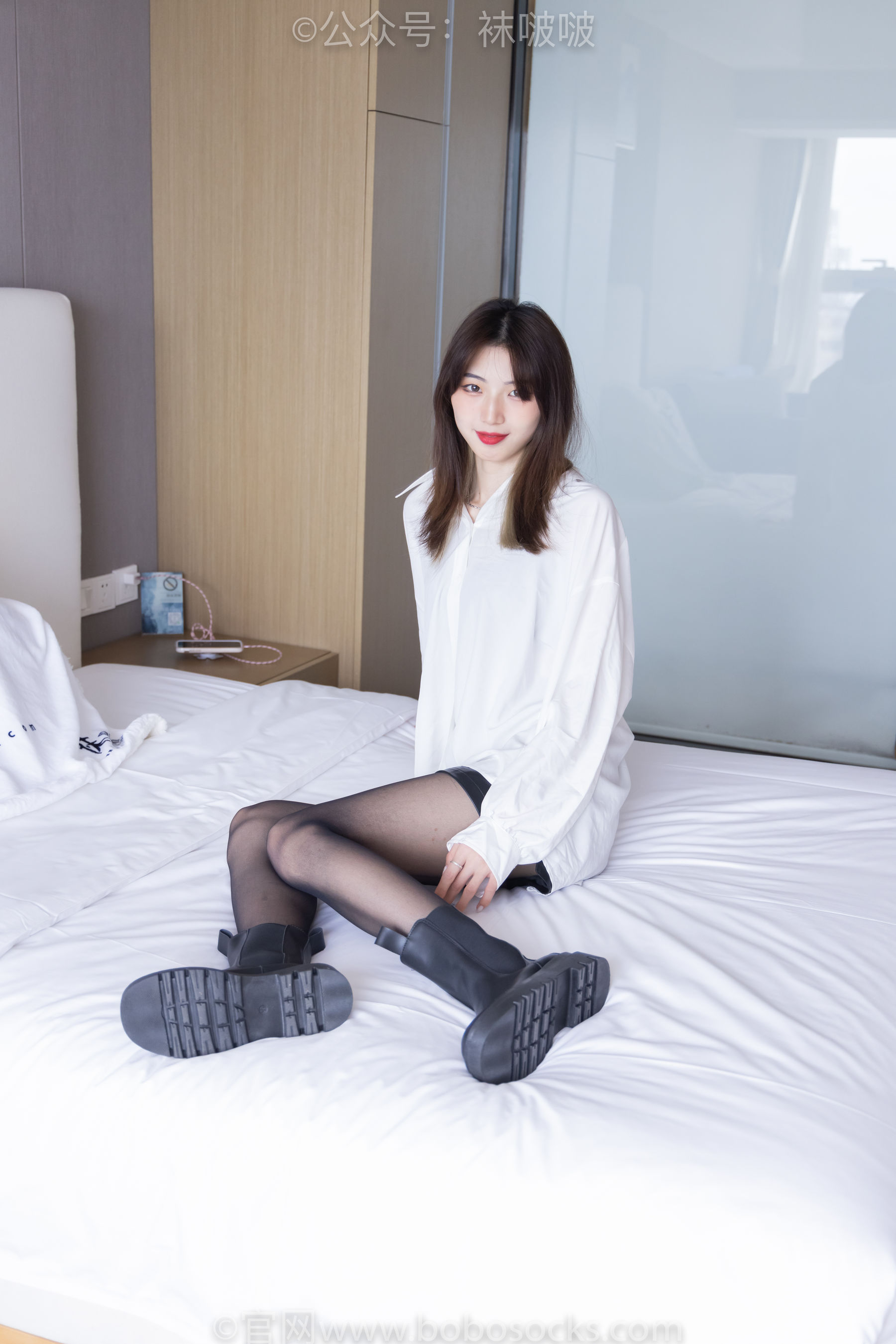 BoBoSocks袜啵啵 No.046 枫枫-短靴、黑丝