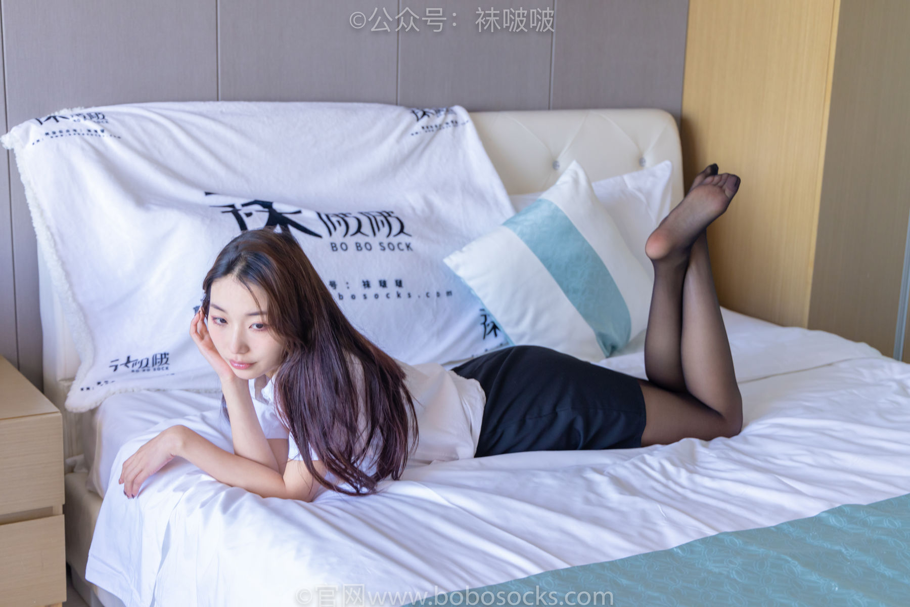 BoBoSocks袜啵啵 No.049 果果-OL制服、高跟鞋、黑丝