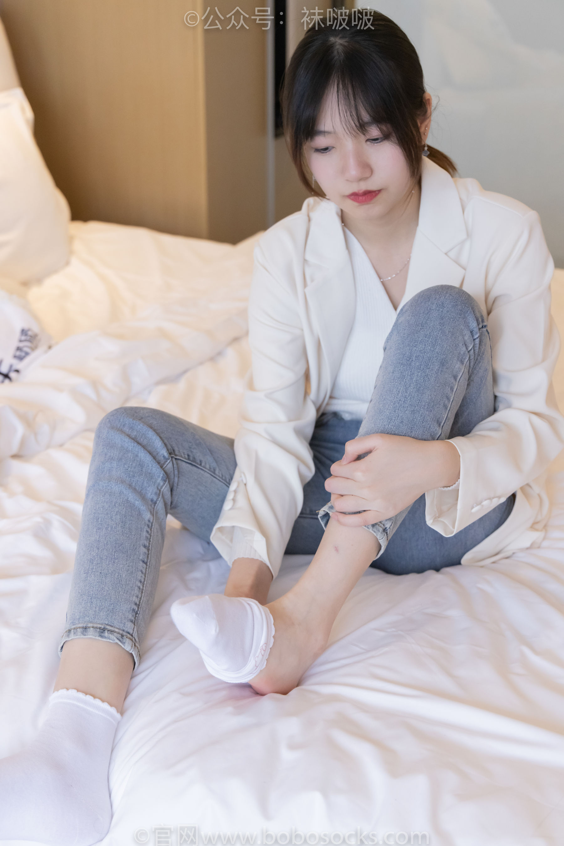 BoBoSocks袜啵啵 No.050 小甜豆-高跟长靴、白棉袜