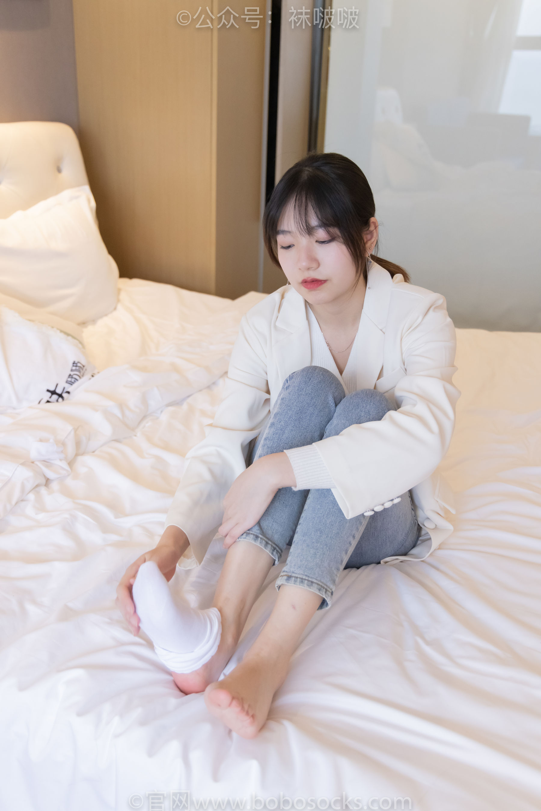 BoBoSocks袜啵啵 No.050 小甜豆-高跟长靴、白棉袜