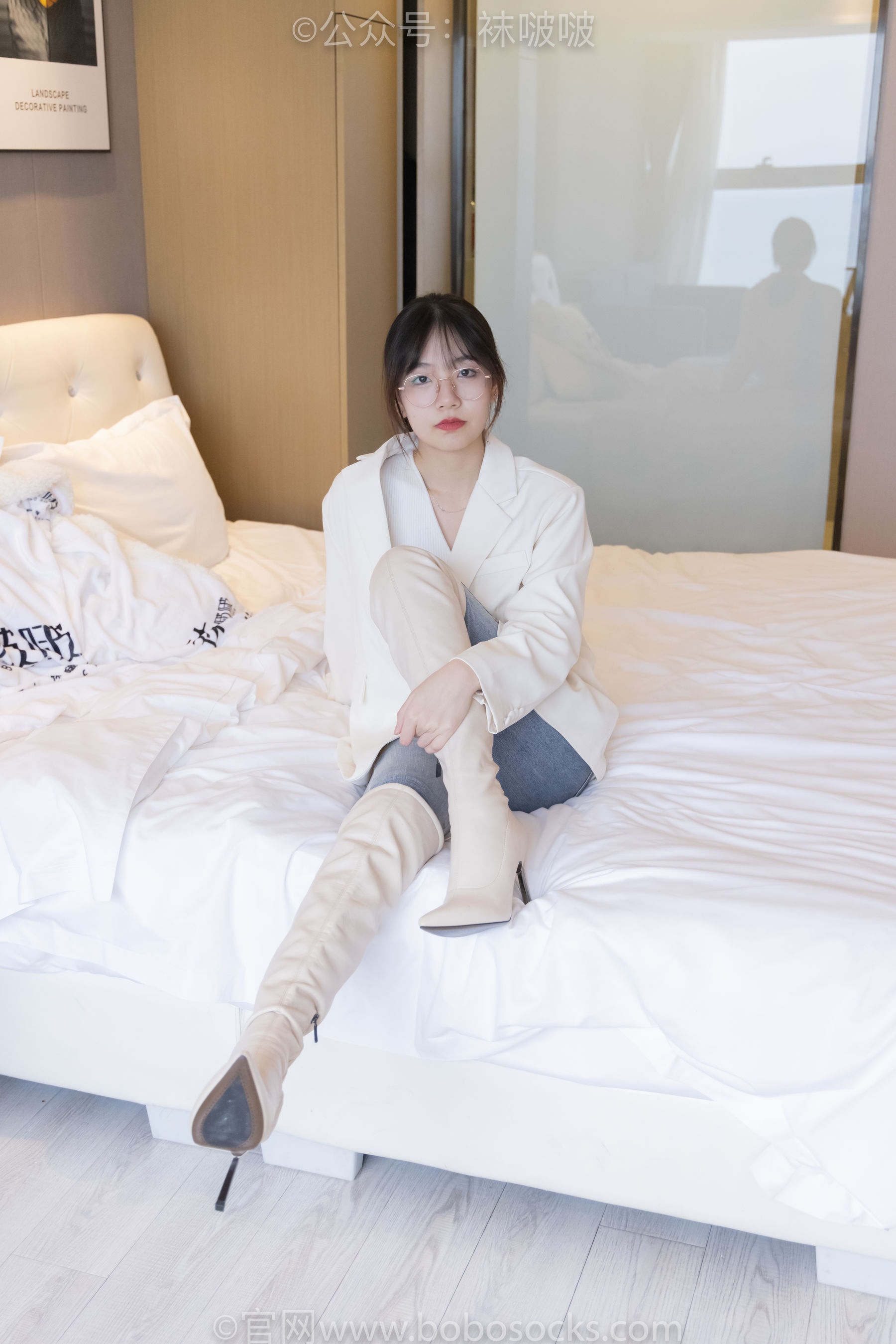 BoBoSocks袜啵啵 No.050 小甜豆-高跟长靴、白棉袜