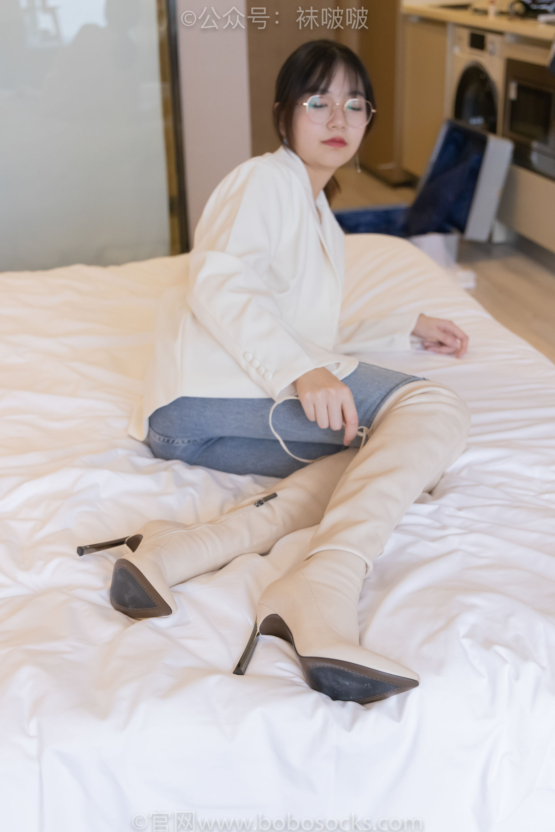 BoBoSocks袜啵啵 No.050 小甜豆-高跟长靴、白棉袜
