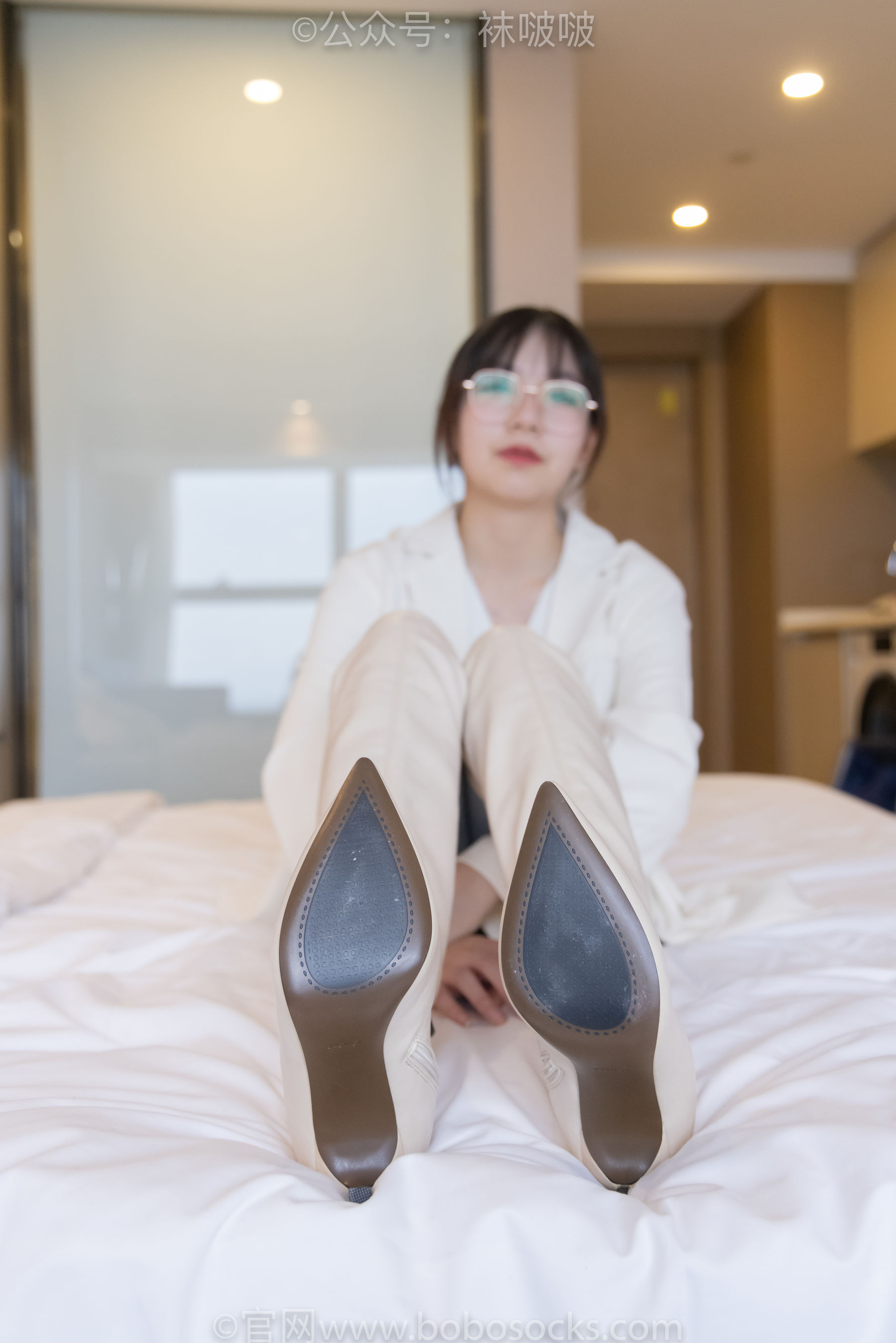 BoBoSocks袜啵啵 No.050 小甜豆-高跟长靴、白棉袜
