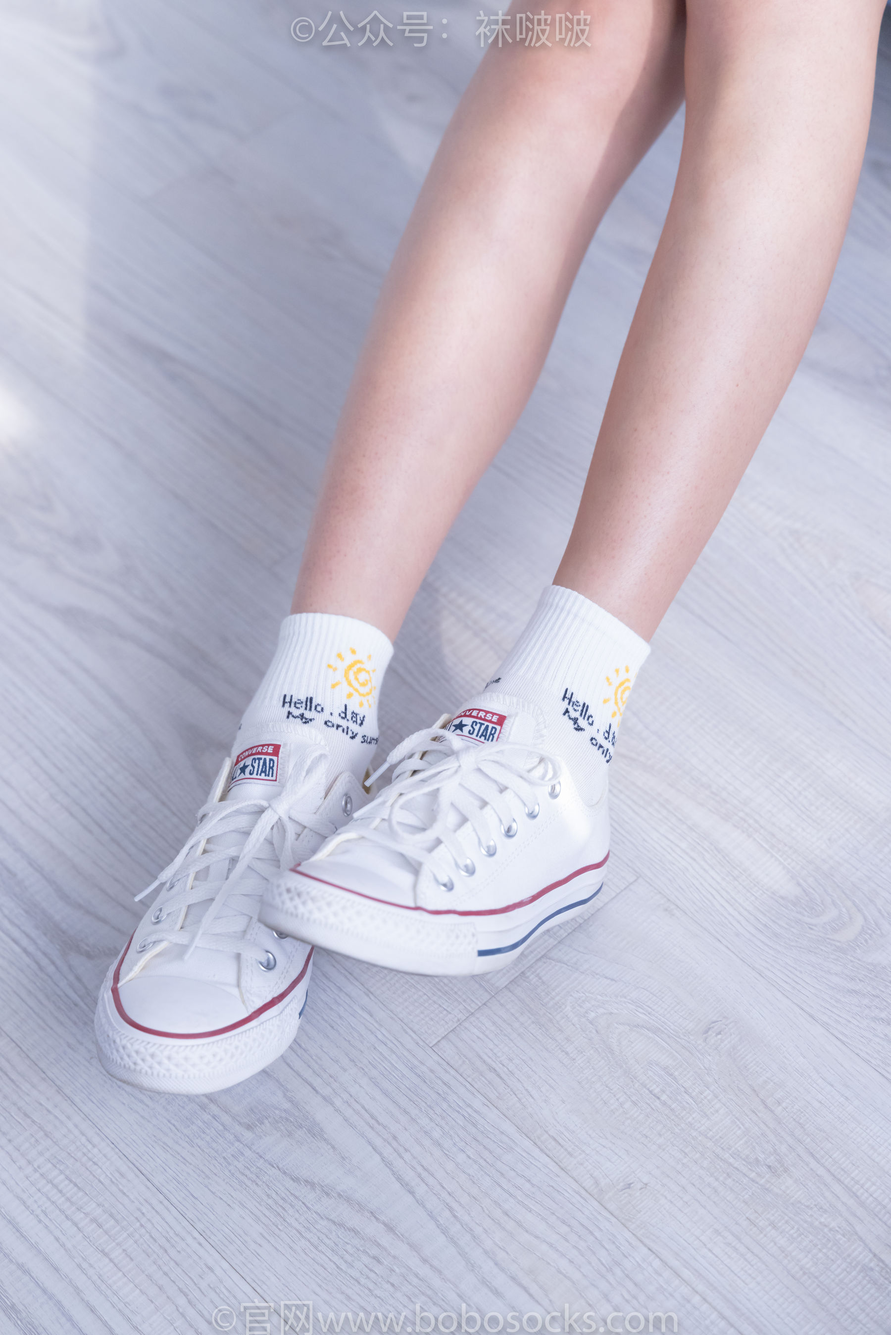 BoBoSocks袜啵啵 No.052 瑶瑶-JK制服、帆布鞋、白棉袜、裸足