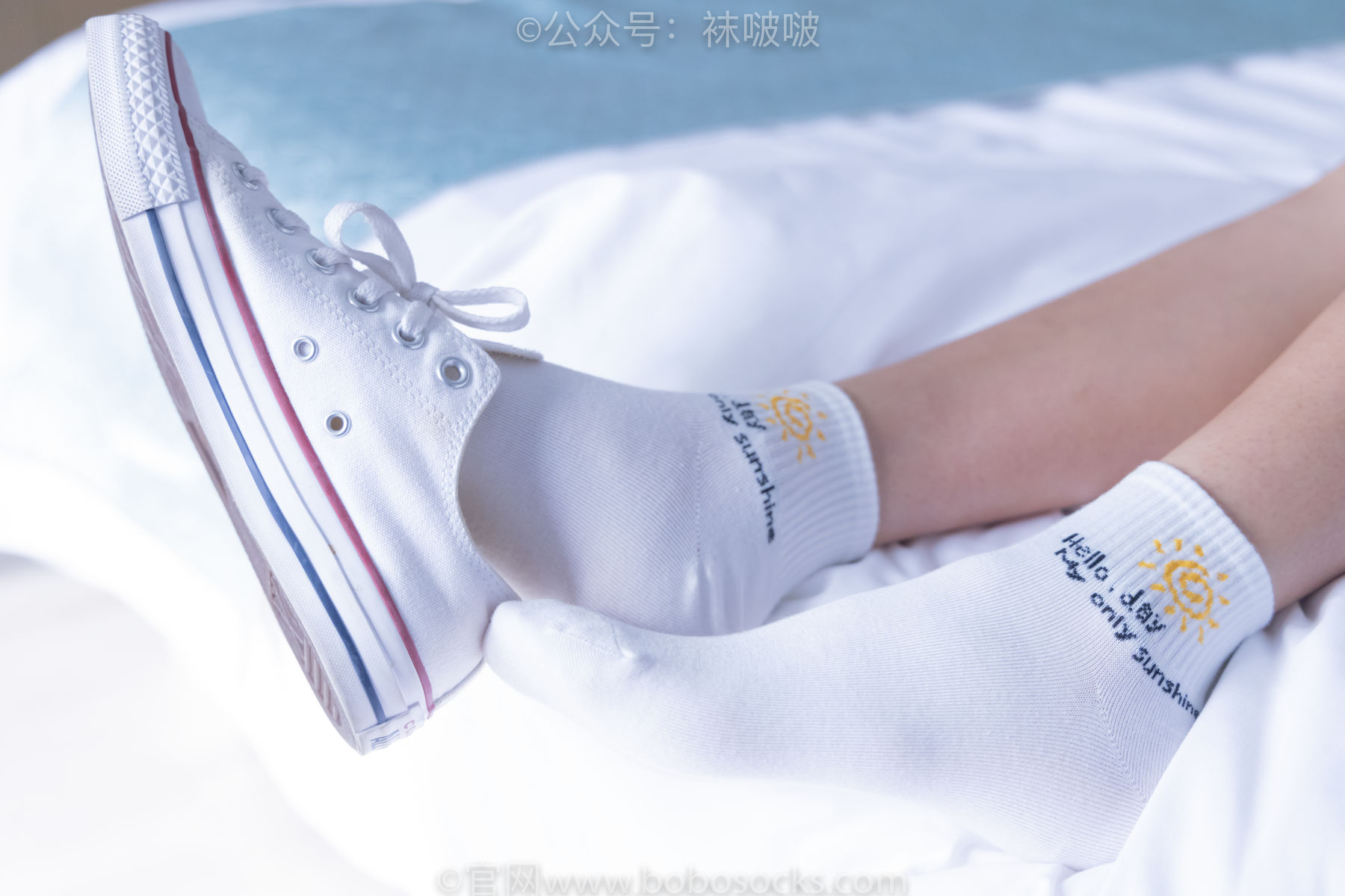 BoBoSocks袜啵啵 No.052 瑶瑶-JK制服、帆布鞋、白棉袜、裸足