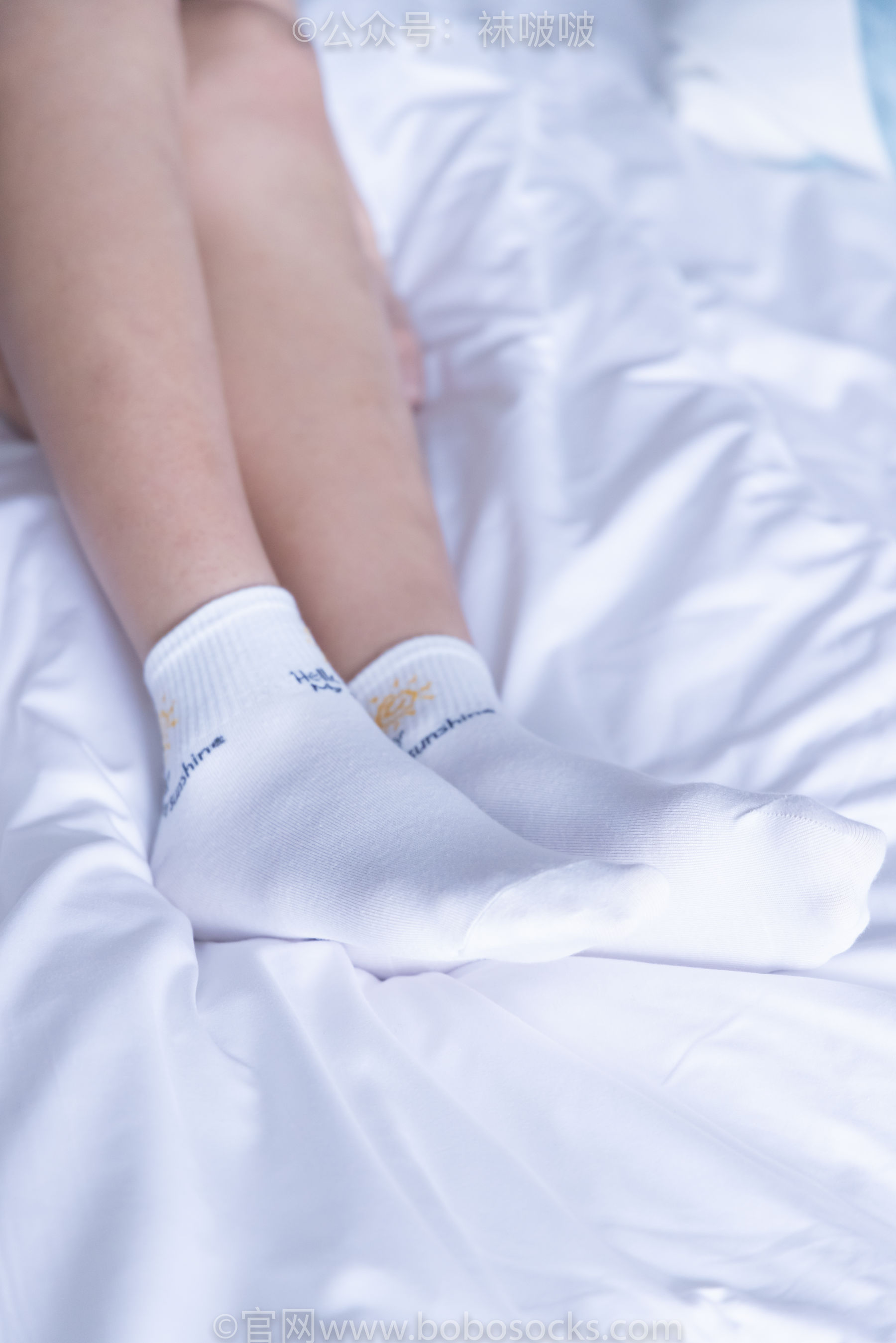 BoBoSocks袜啵啵 No.052 瑶瑶-JK制服、帆布鞋、白棉袜、裸足