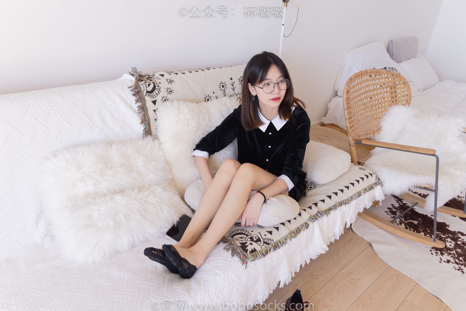 BoBoSocks袜啵啵 No.053 小甜豆-皮鞋、厚黑丝、黑色蕾丝船袜