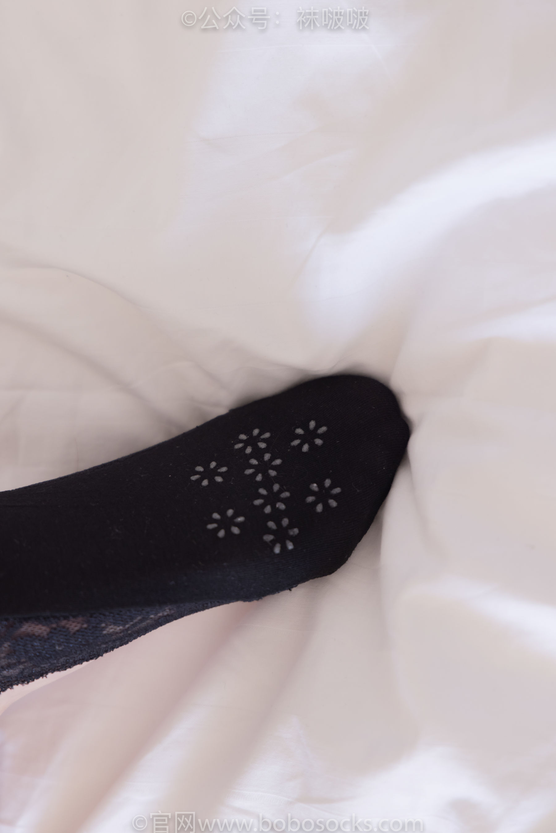 BoBoSocks袜啵啵 No.053 小甜豆-皮鞋、厚黑丝、黑色蕾丝船袜