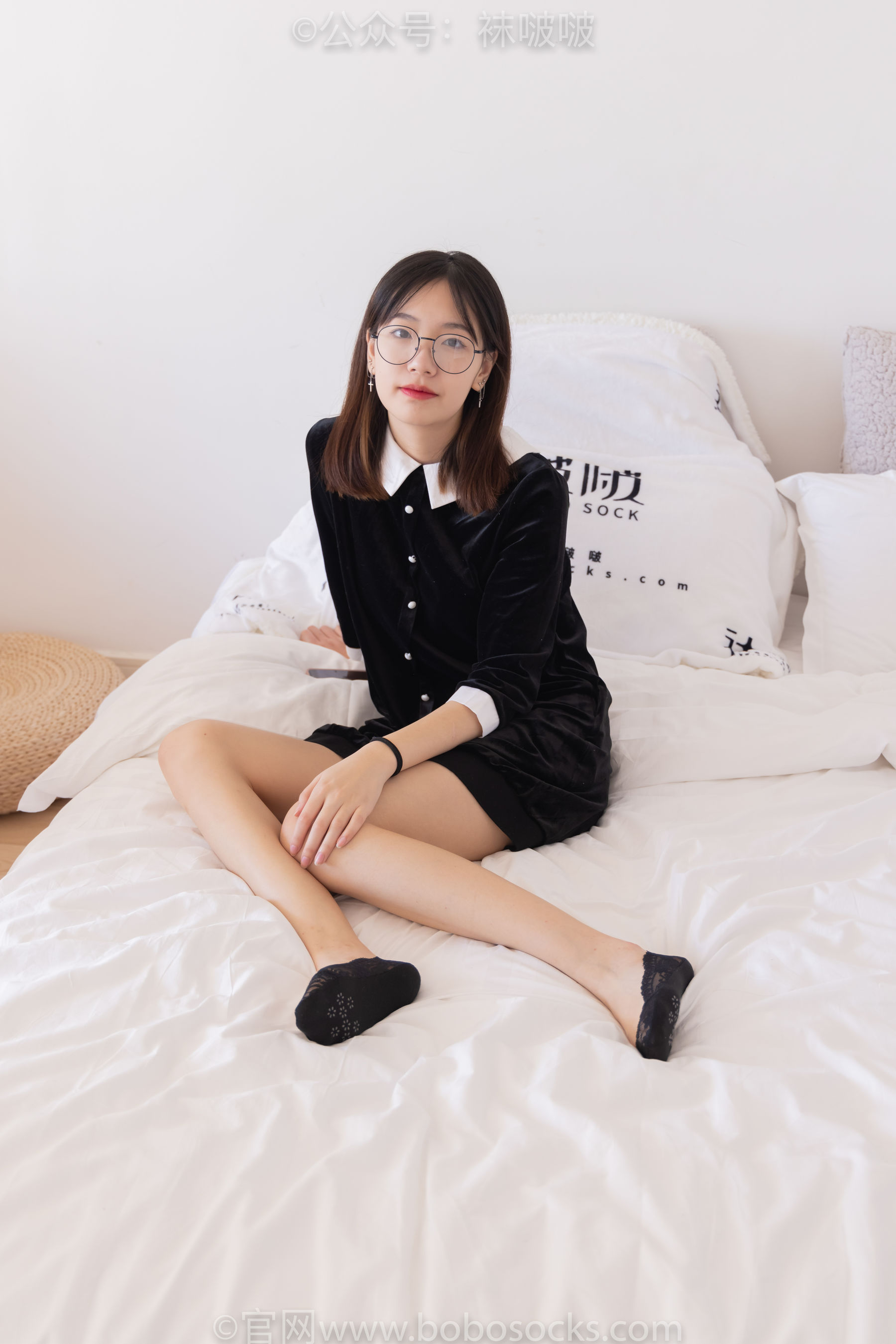 BoBoSocks袜啵啵 No.053 小甜豆-皮鞋、厚黑丝、黑色蕾丝船袜