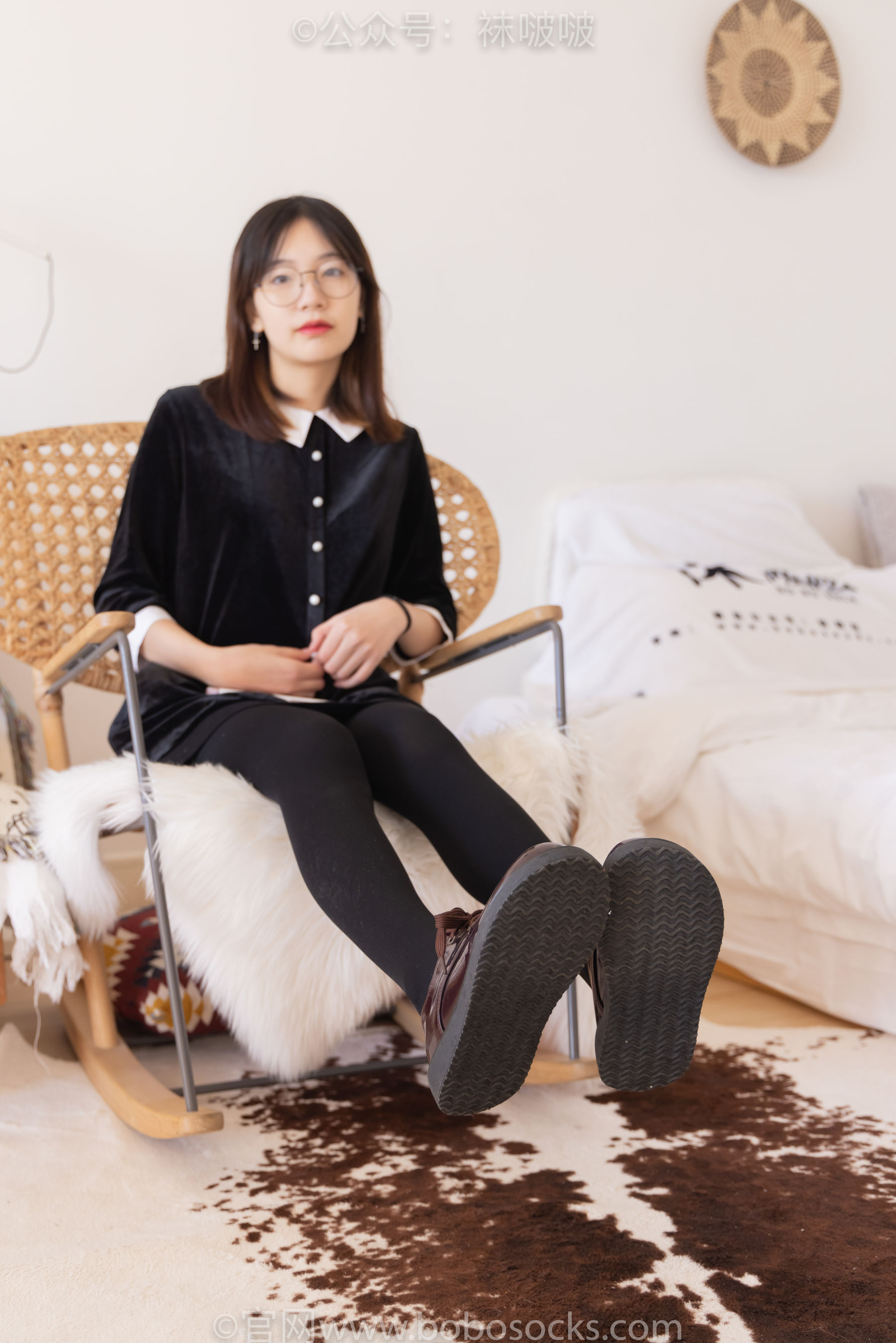 BoBoSocks袜啵啵 No.053 小甜豆-皮鞋、厚黑丝、黑色蕾丝船袜
