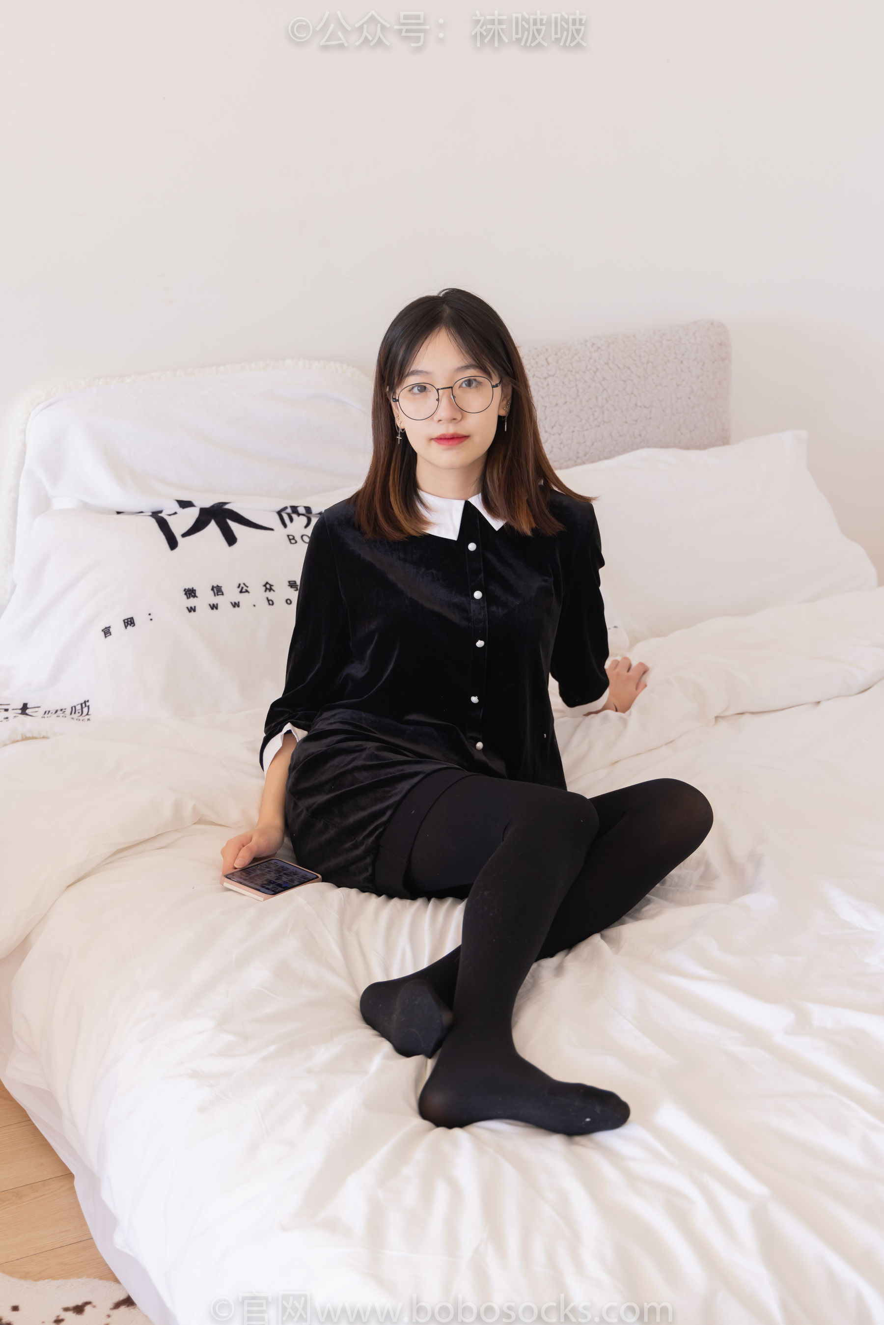 BoBoSocks袜啵啵 No.053 小甜豆-皮鞋、厚黑丝、黑色蕾丝船袜