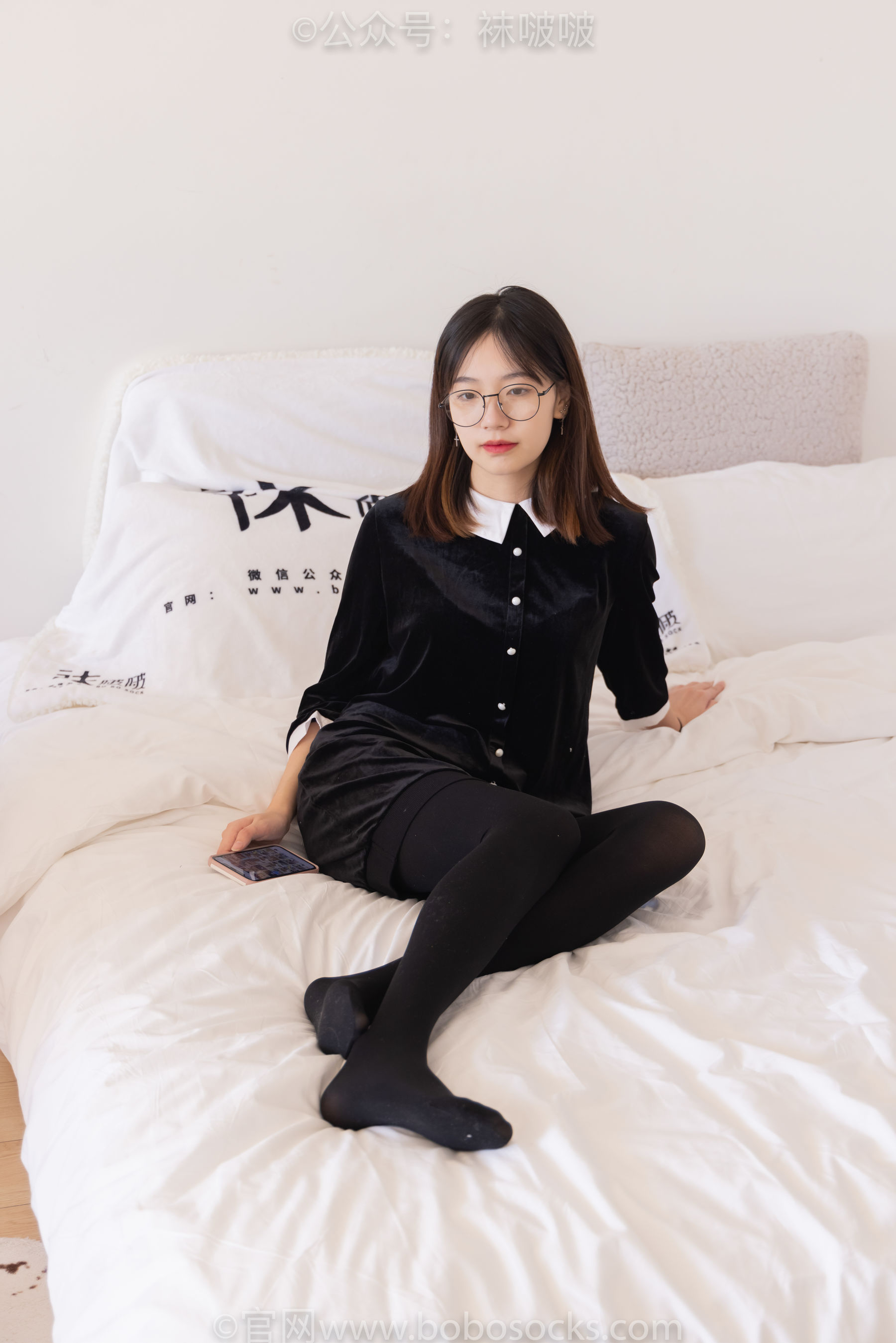 BoBoSocks袜啵啵 No.053 小甜豆-皮鞋、厚黑丝、黑色蕾丝船袜