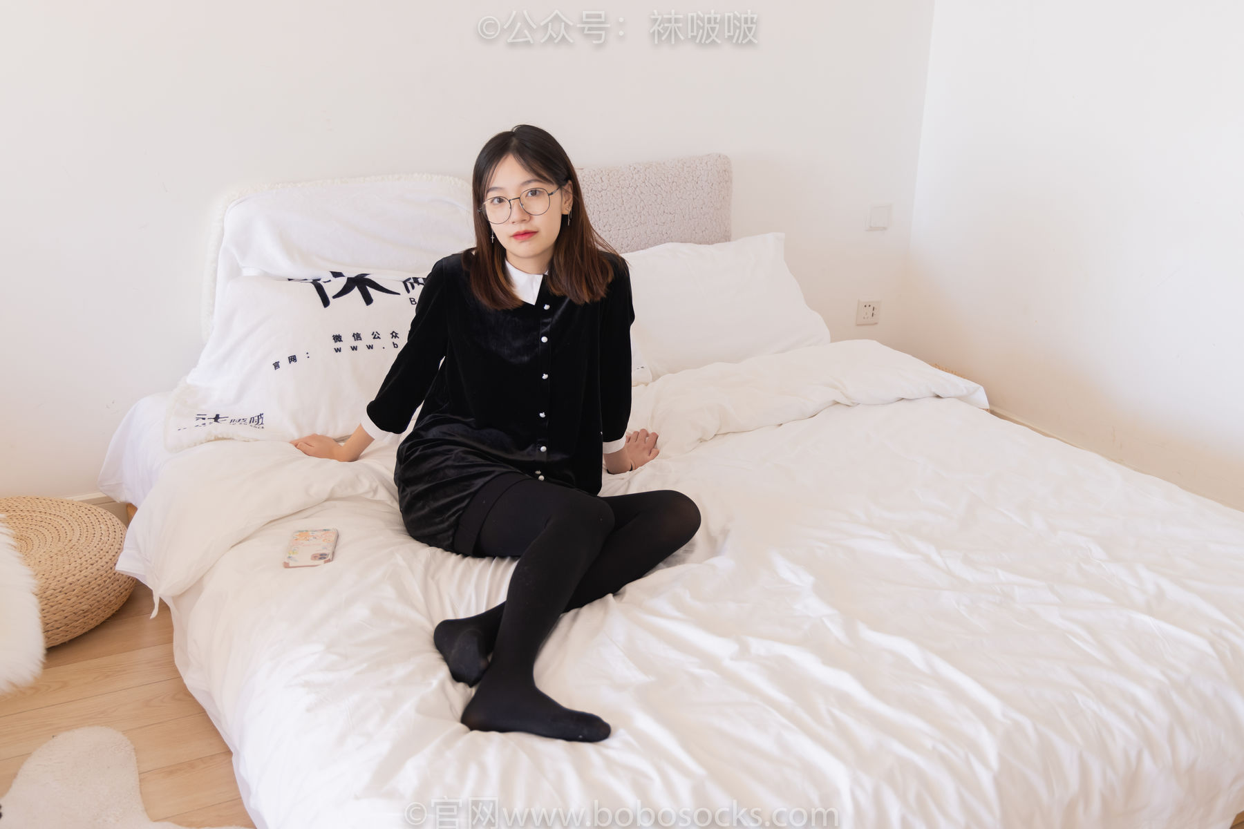 BoBoSocks袜啵啵 No.053 小甜豆-皮鞋、厚黑丝、黑色蕾丝船袜