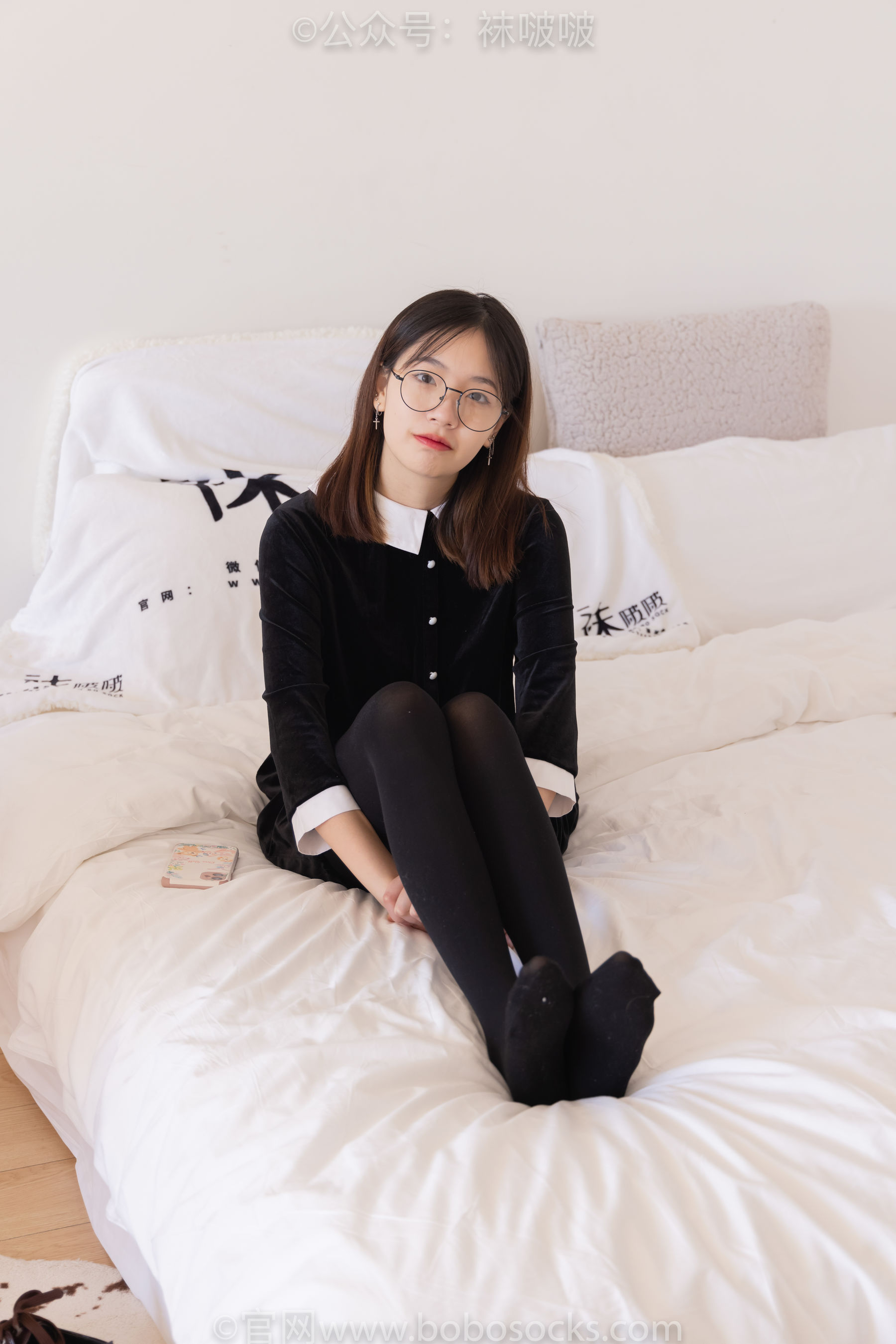 BoBoSocks袜啵啵 No.053 小甜豆-皮鞋、厚黑丝、黑色蕾丝船袜