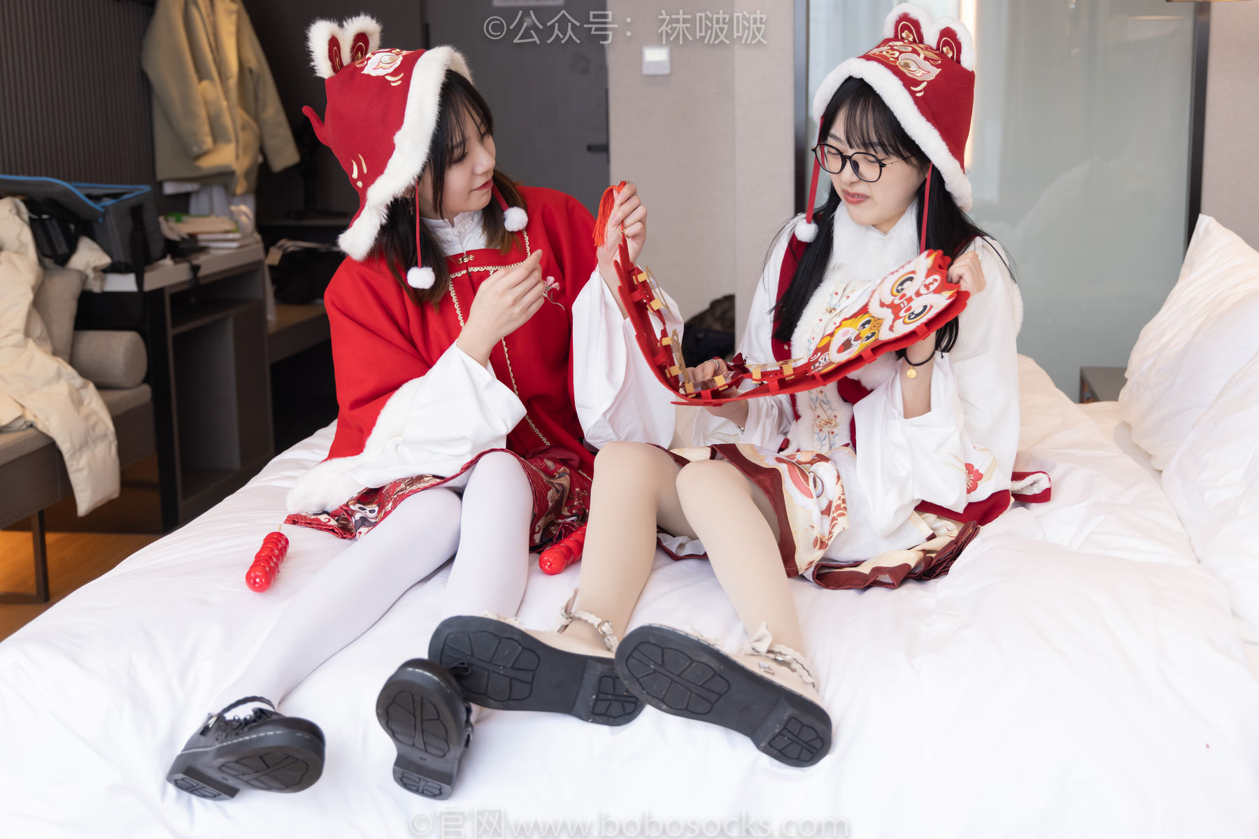 BoBoSocks袜啵啵 No.054 小甜豆与稚予-给大家拜年啦