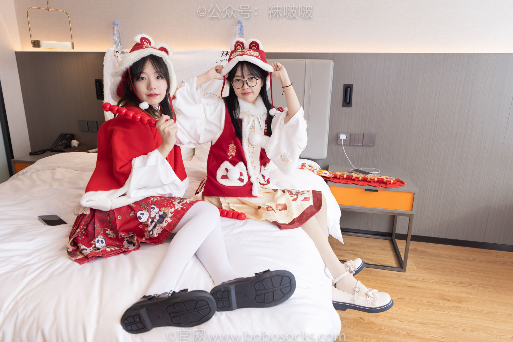 BoBoSocks袜啵啵 No.054 小甜豆与稚予-给大家拜年啦