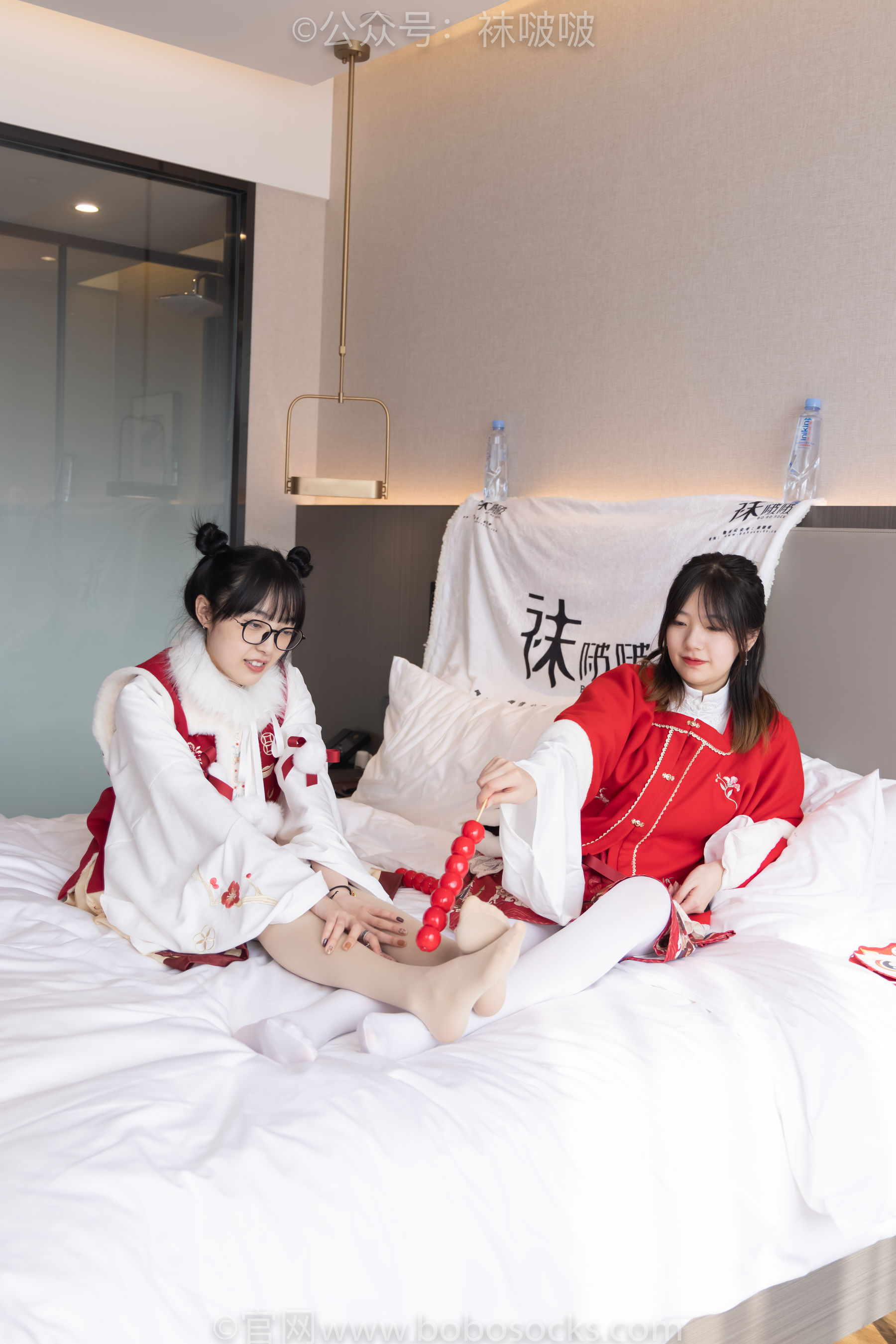 BoBoSocks袜啵啵 No.054 小甜豆与稚予-给大家拜年啦