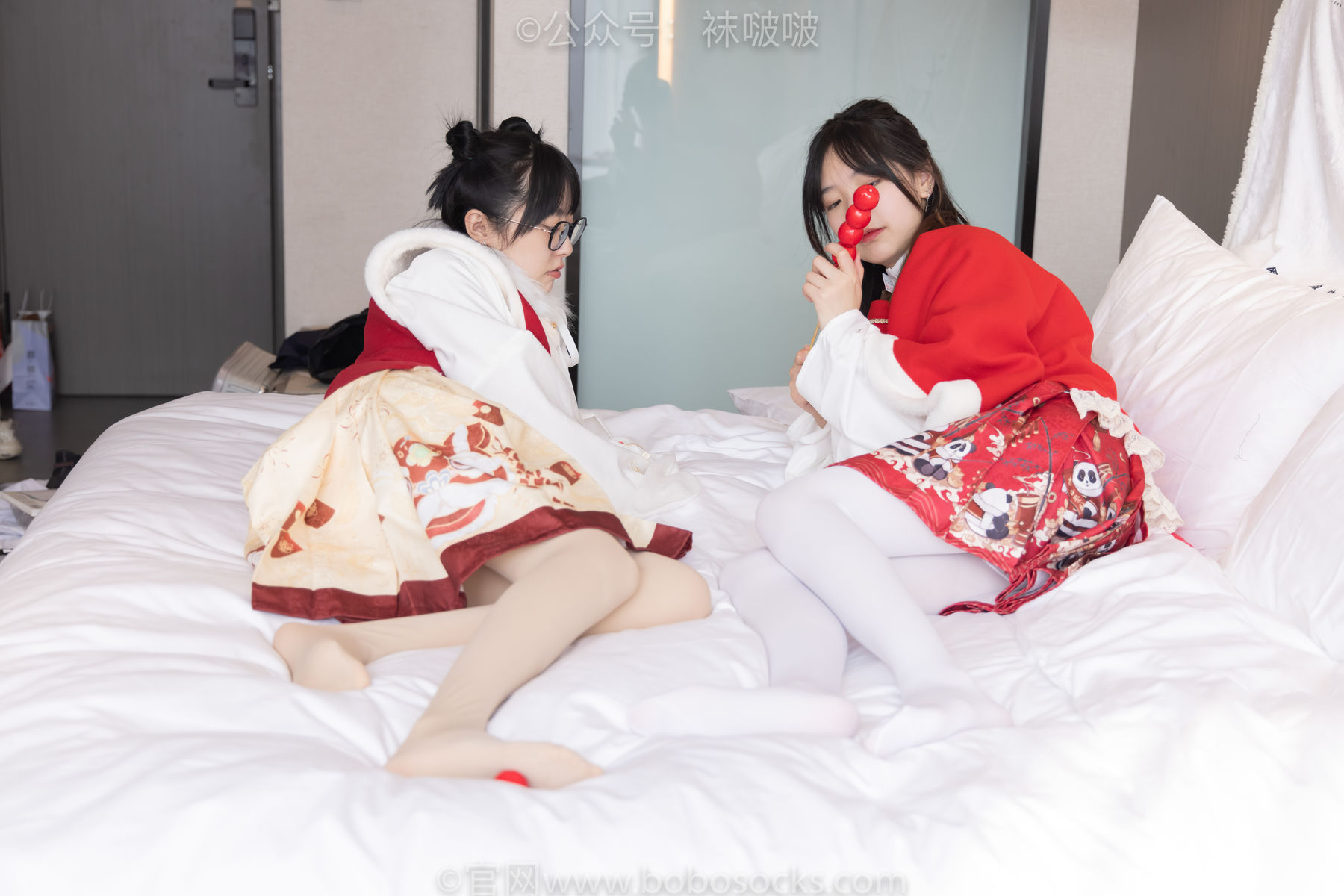 BoBoSocks袜啵啵 No.054 小甜豆与稚予-给大家拜年啦