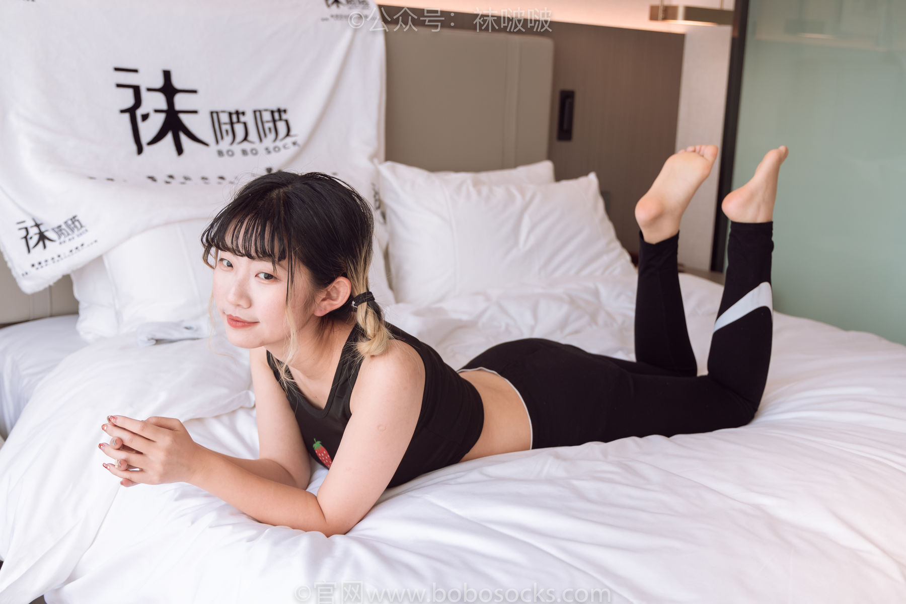 BoBoSocks袜啵啵 No.059 砂糖-AJ板鞋、白棉袜、裸足