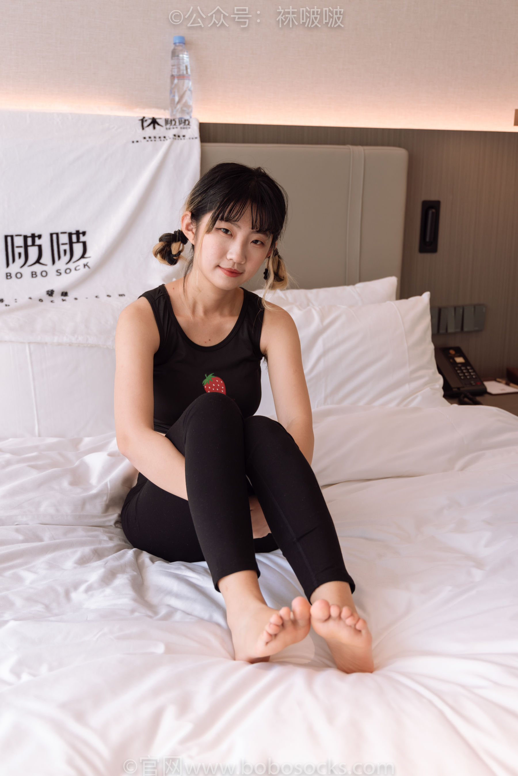 BoBoSocks袜啵啵 No.059 砂糖-AJ板鞋、白棉袜、裸足