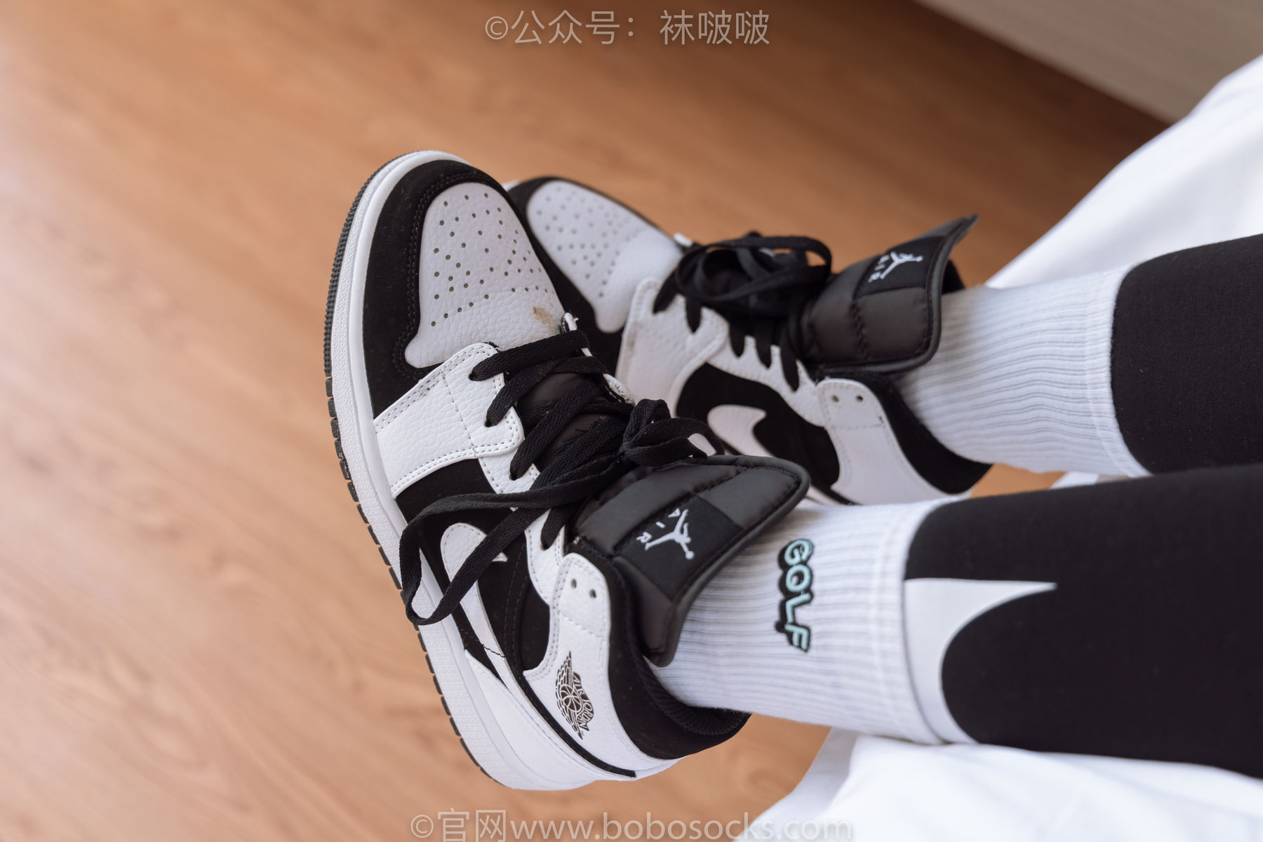 BoBoSocks袜啵啵 No.059 砂糖-AJ板鞋、白棉袜、裸足