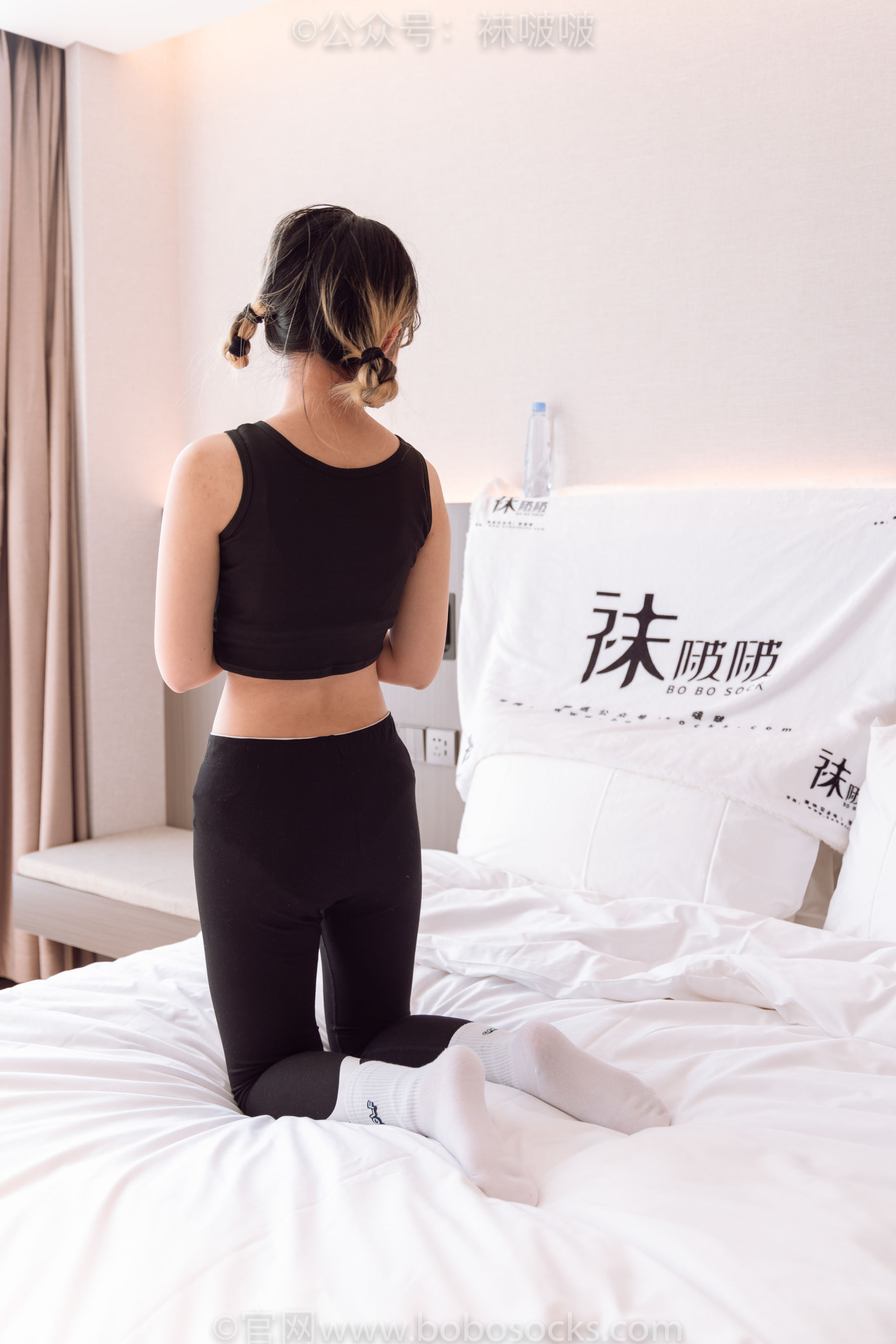 BoBoSocks袜啵啵 No.059 砂糖-AJ板鞋、白棉袜、裸足
