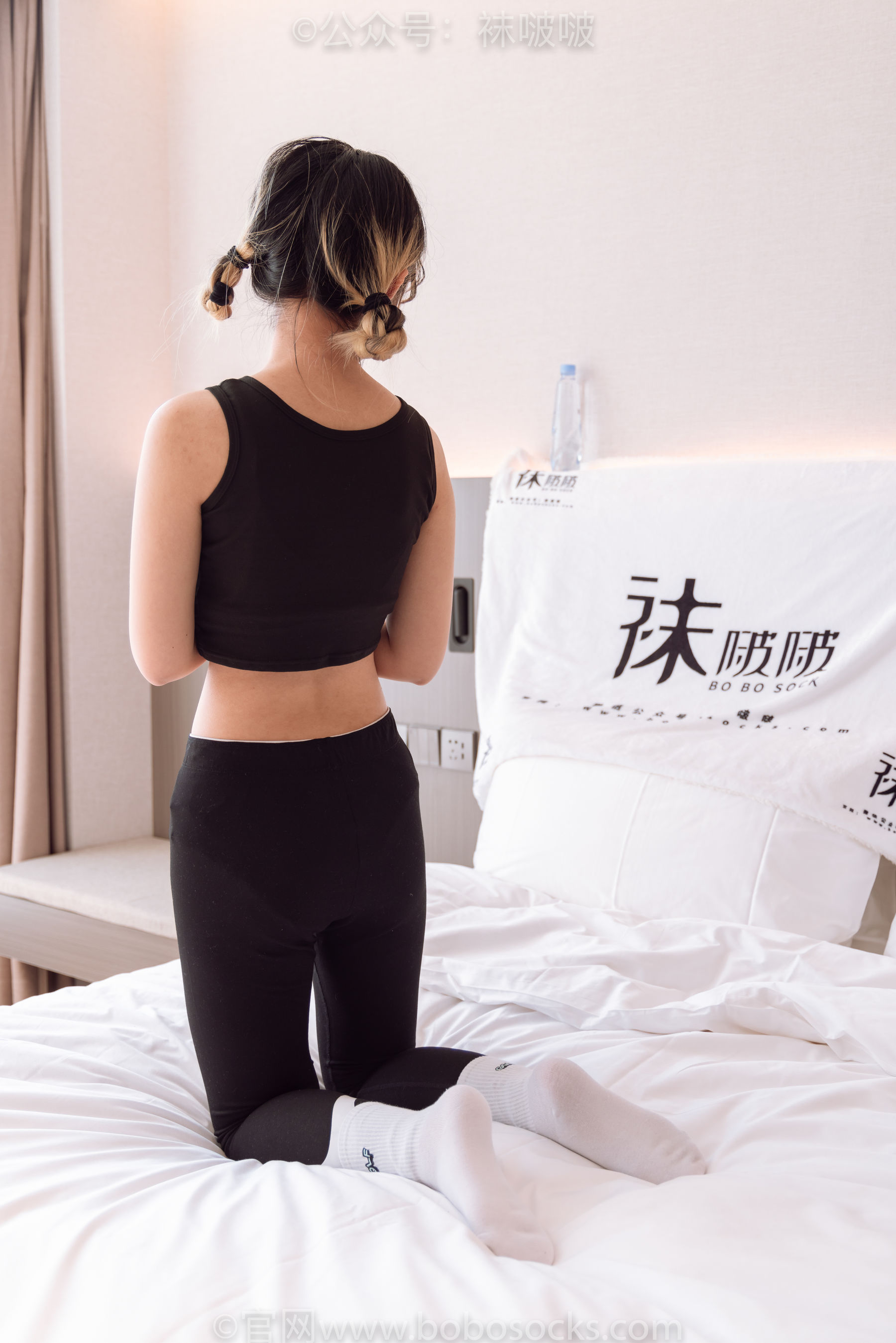 BoBoSocks袜啵啵 No.059 砂糖-AJ板鞋、白棉袜、裸足