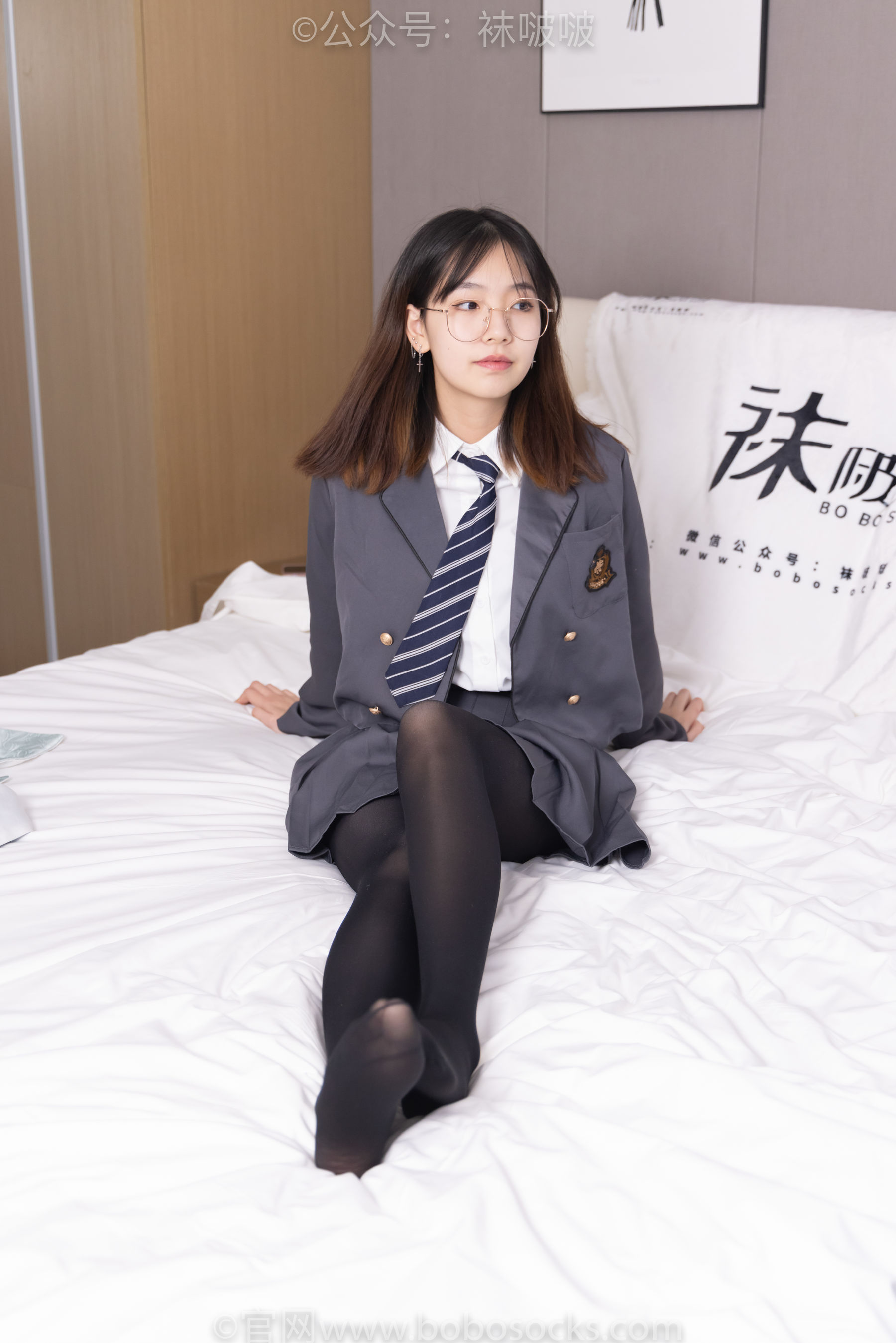 BoBoSocks袜啵啵 No.060 小甜豆-JK制服、皮鞋、厚黑丝