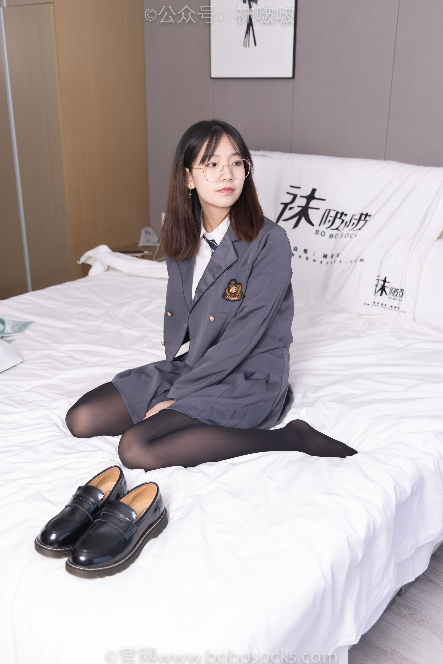 BoBoSocks袜啵啵 No.060 小甜豆-JK制服、皮鞋、厚黑丝