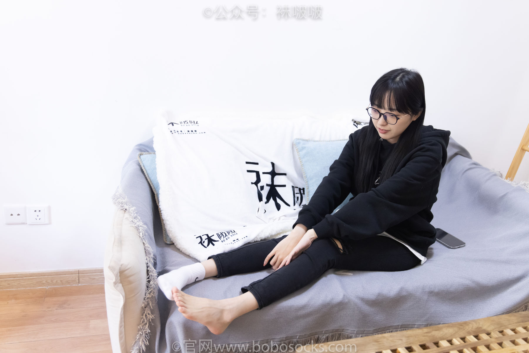BoBoSocks袜啵啵 No.061 稚予-短靴、白棉袜、裸足