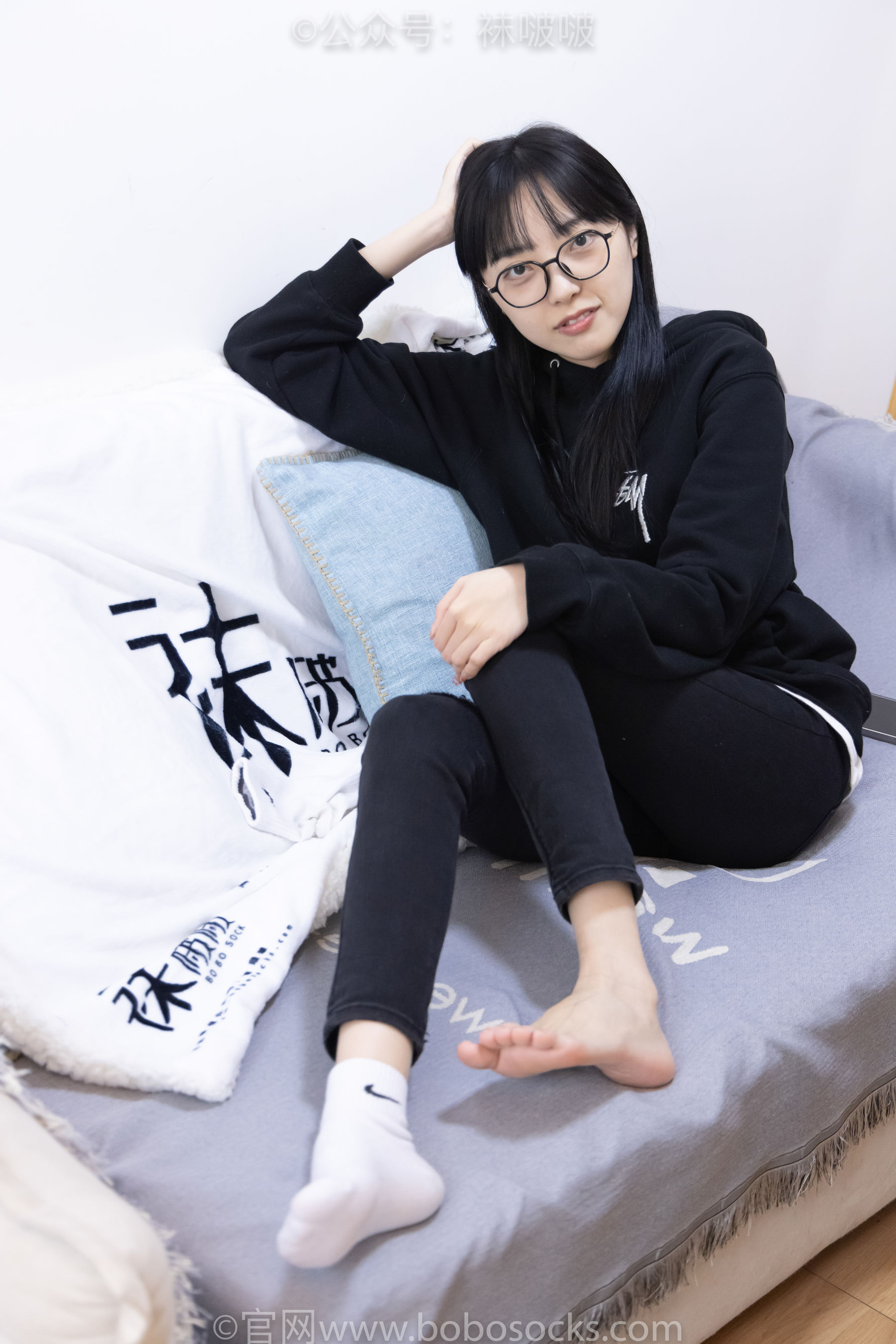 BoBoSocks袜啵啵 No.061 稚予-短靴、白棉袜、裸足