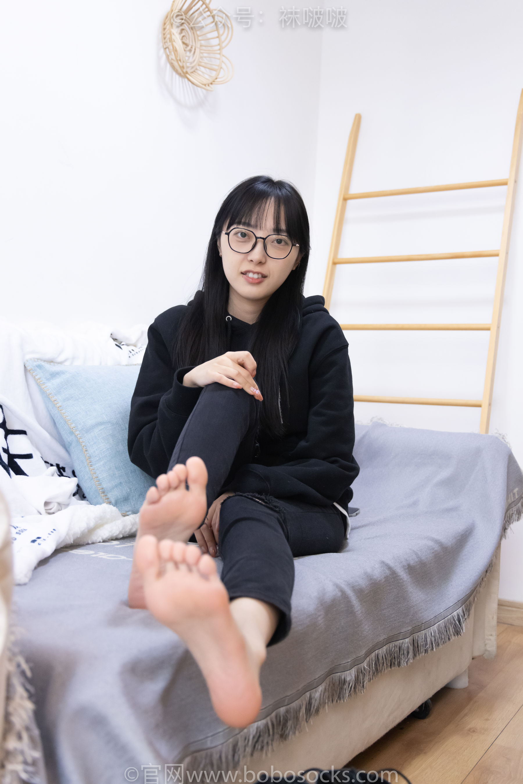 BoBoSocks袜啵啵 No.061 稚予-短靴、白棉袜、裸足