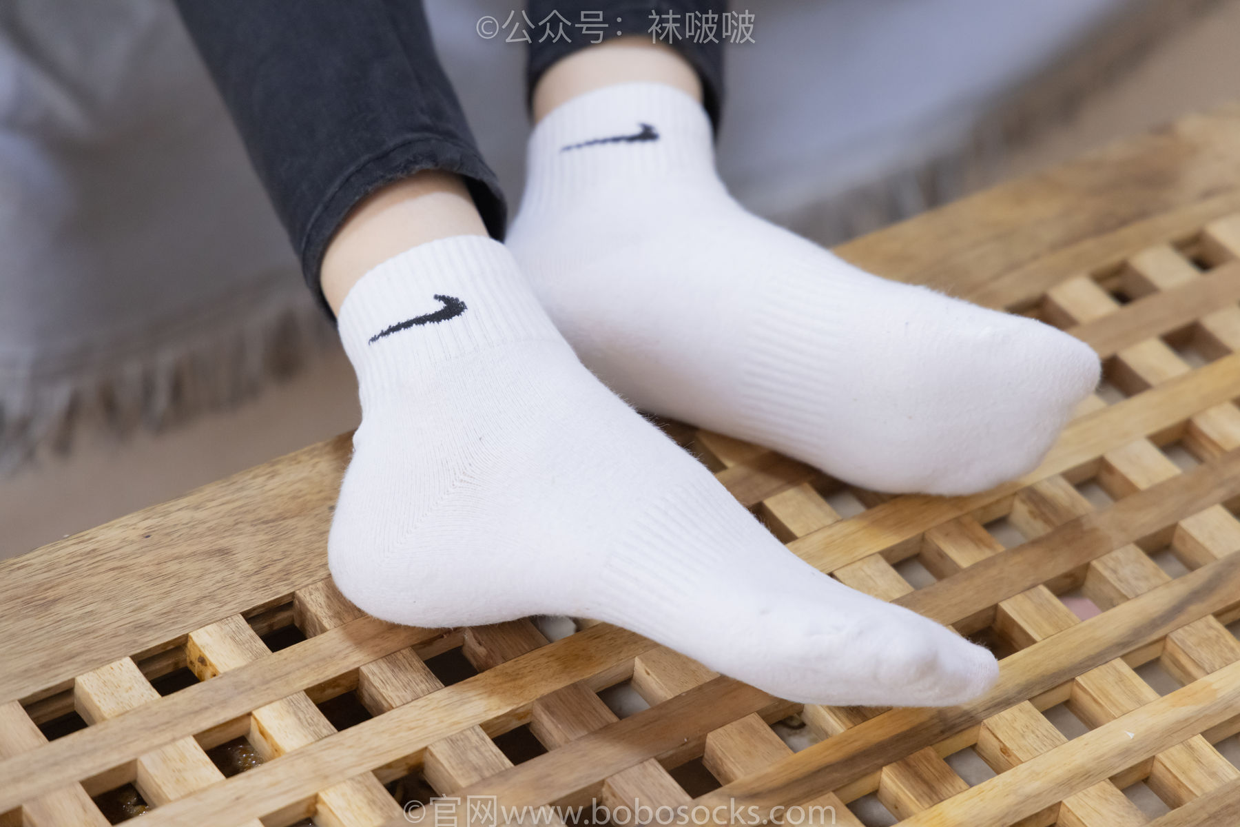 BoBoSocks袜啵啵 No.061 稚予-短靴、白棉袜、裸足