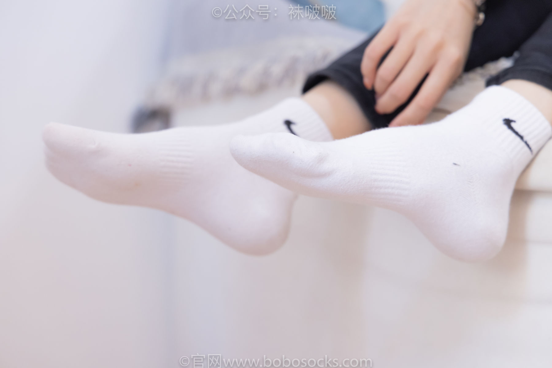 BoBoSocks袜啵啵 No.061 稚予-短靴、白棉袜、裸足