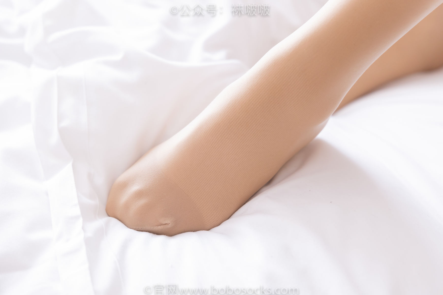 BoBoSocks袜啵啵 No.062 涵涵-运动鞋、白棉袜、厚肉丝