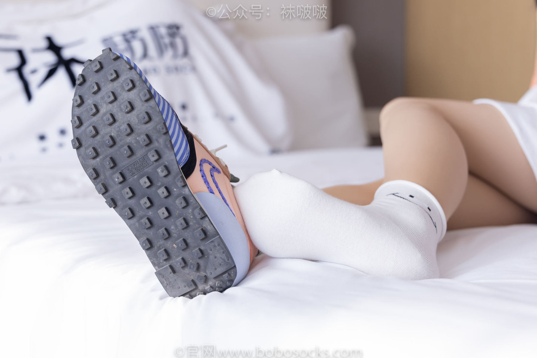 BoBoSocks袜啵啵 No.062 涵涵-运动鞋、白棉袜、厚肉丝