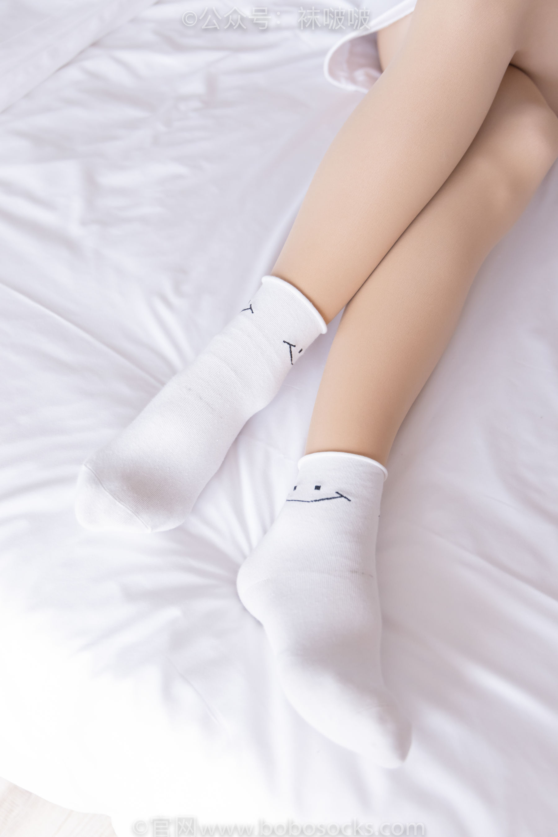 BoBoSocks袜啵啵 No.062 涵涵-运动鞋、白棉袜、厚肉丝
