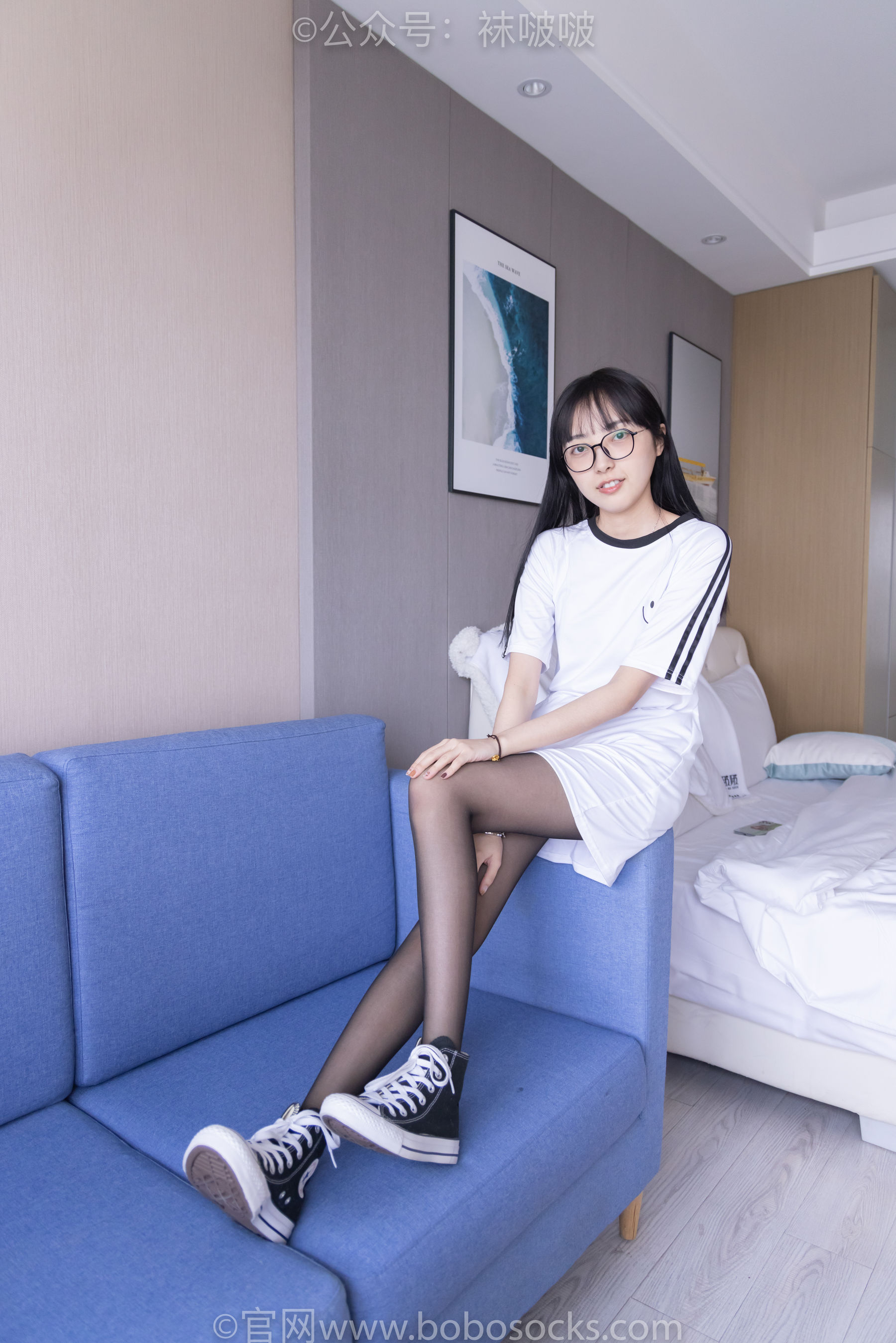 BoBoSocks袜啵啵 No.067 稚予-匡威帆布鞋、黑丝